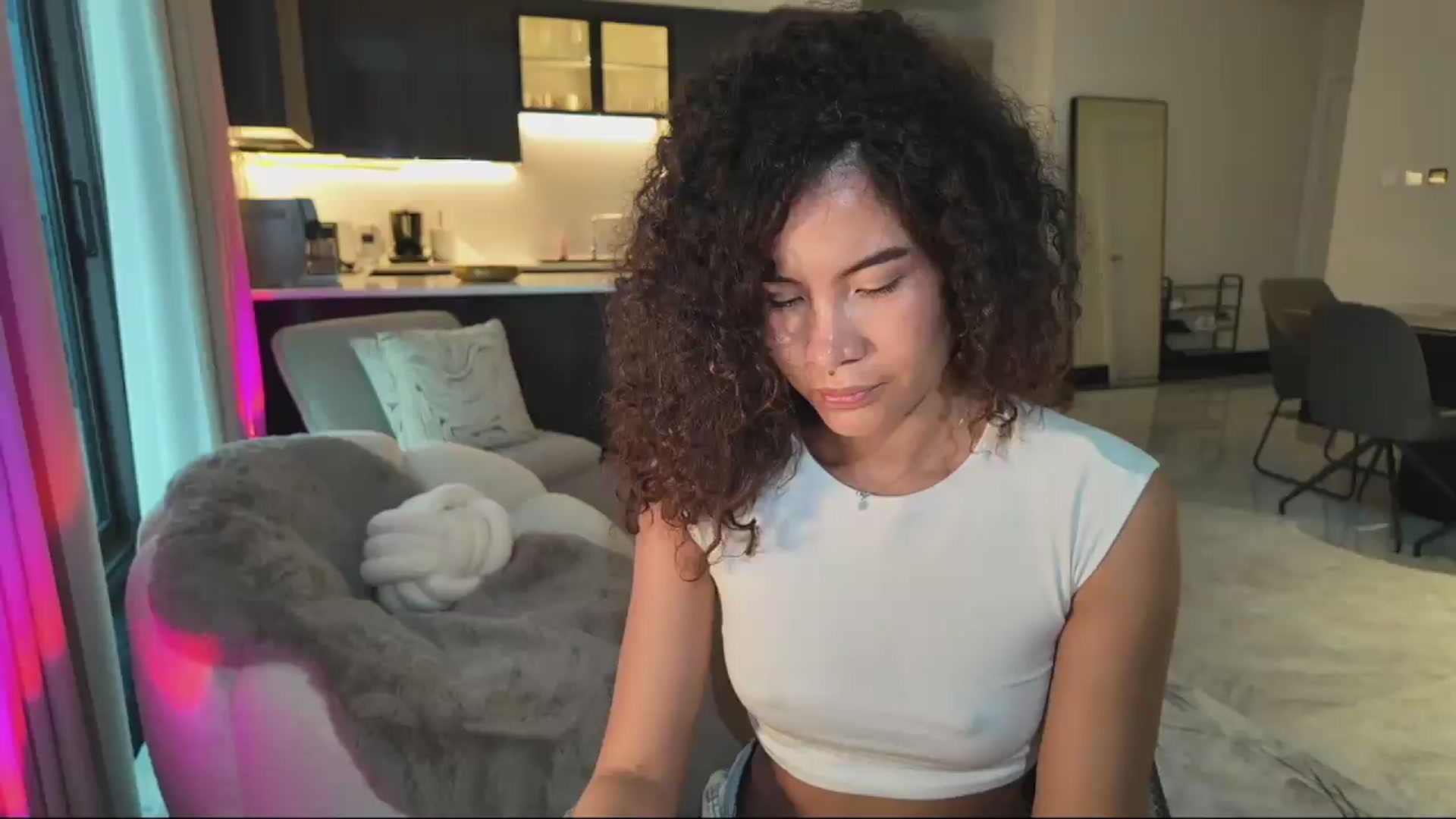 Gallery image thumbnail from Dreamg's myfreecams stream on, 07/29/2026, 13:43 image 19 of 20