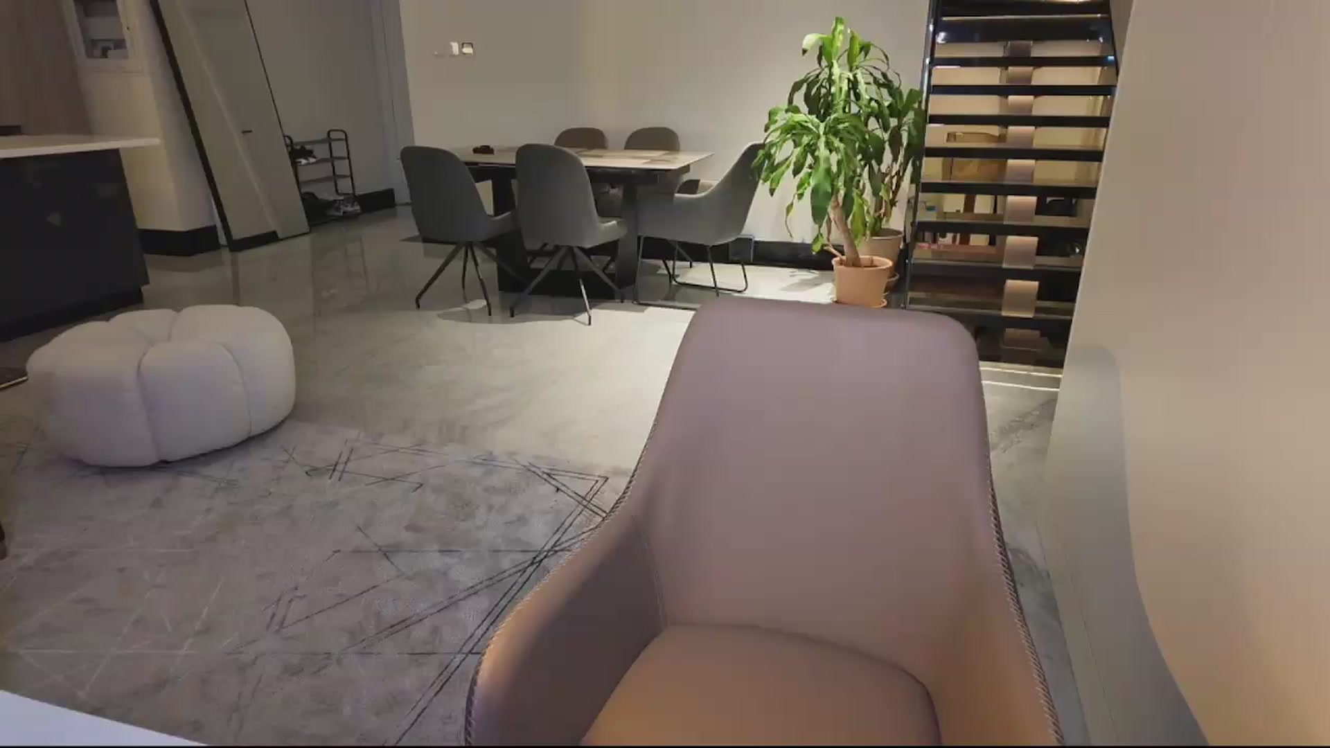 Gallery image thumbnail from Dreamg's myfreecams stream on, 08/17/2026, 15:51 image 18 of 20