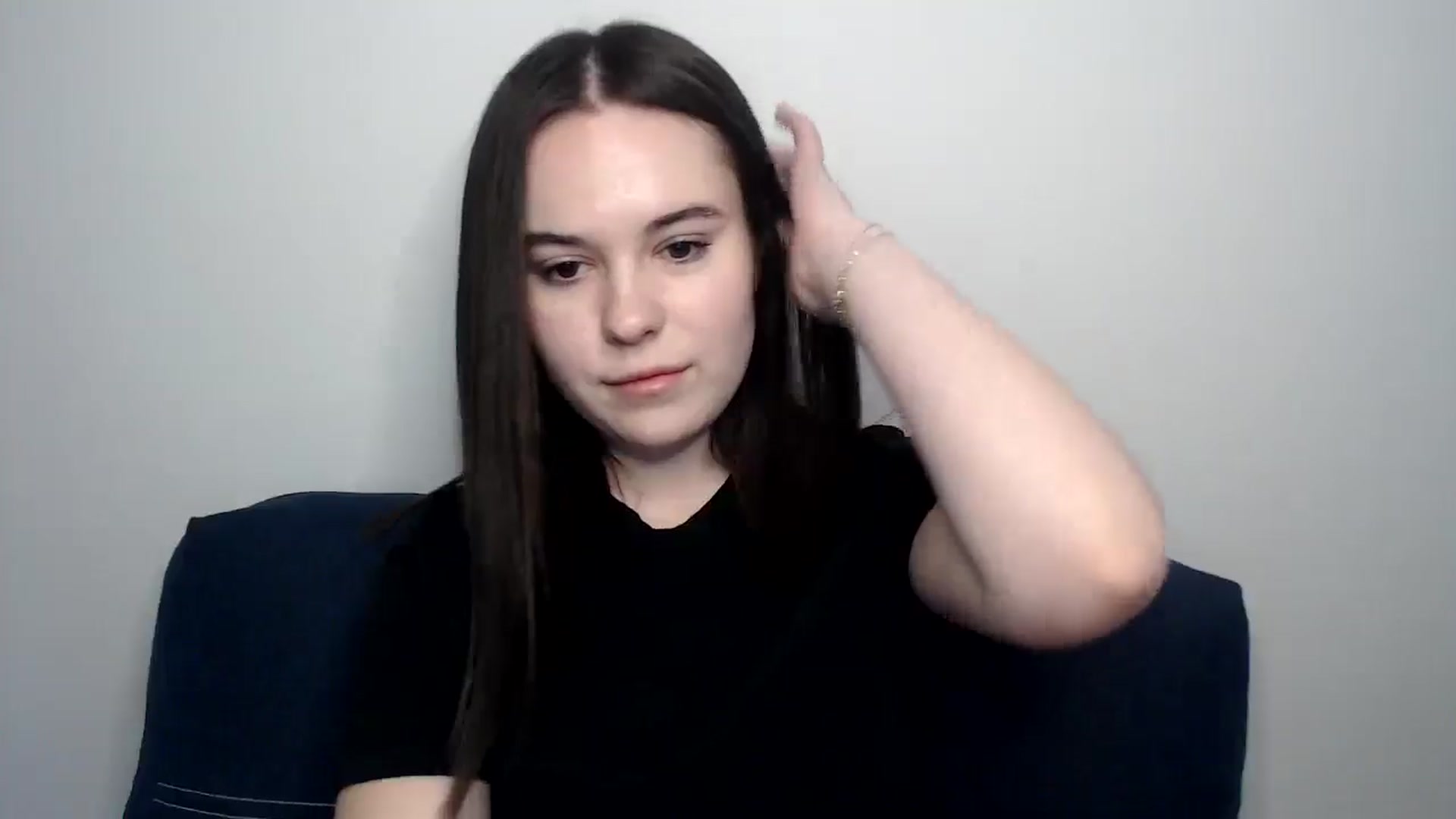 Gallery image thumbnail from Dreamies's myfreecams stream on, 03/10/2025, 15:00 image 8 of 20