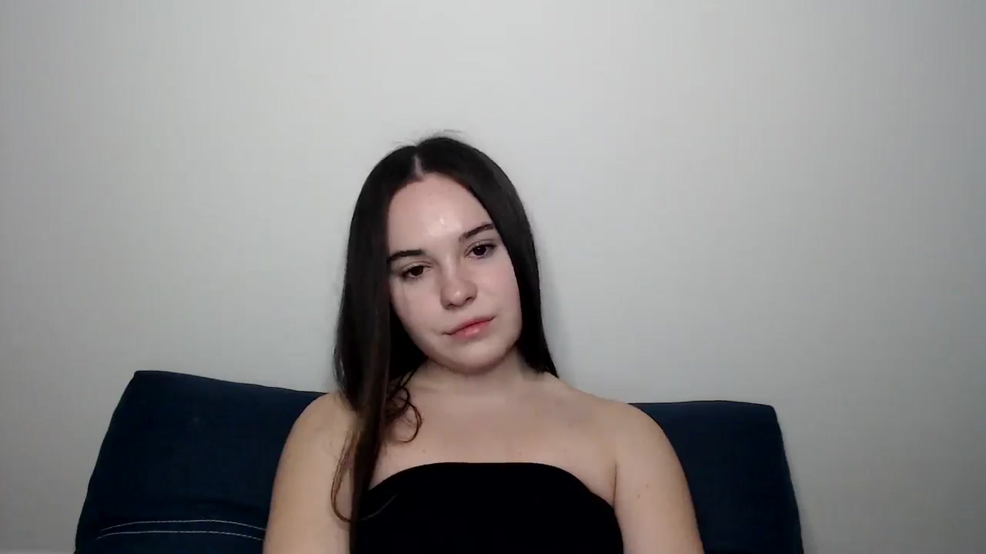 Gallery image thumbnail from Dreamies's myfreecams stream on, 03/11/2025, 16:52 image 8 of 20