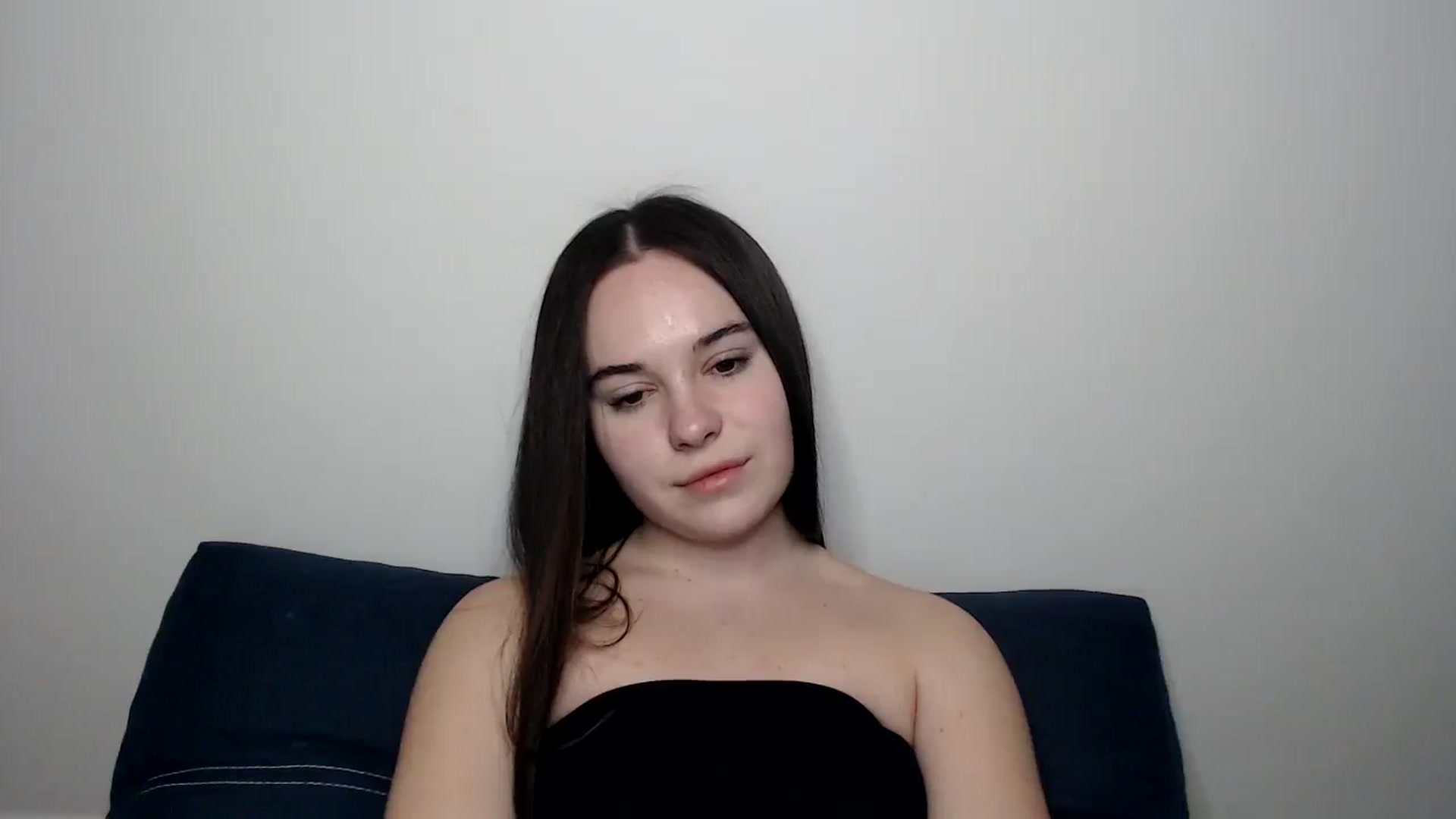 Gallery image thumbnail from Dreamies's myfreecams stream on, 03/11/2025, 16:52 image 7 of 20