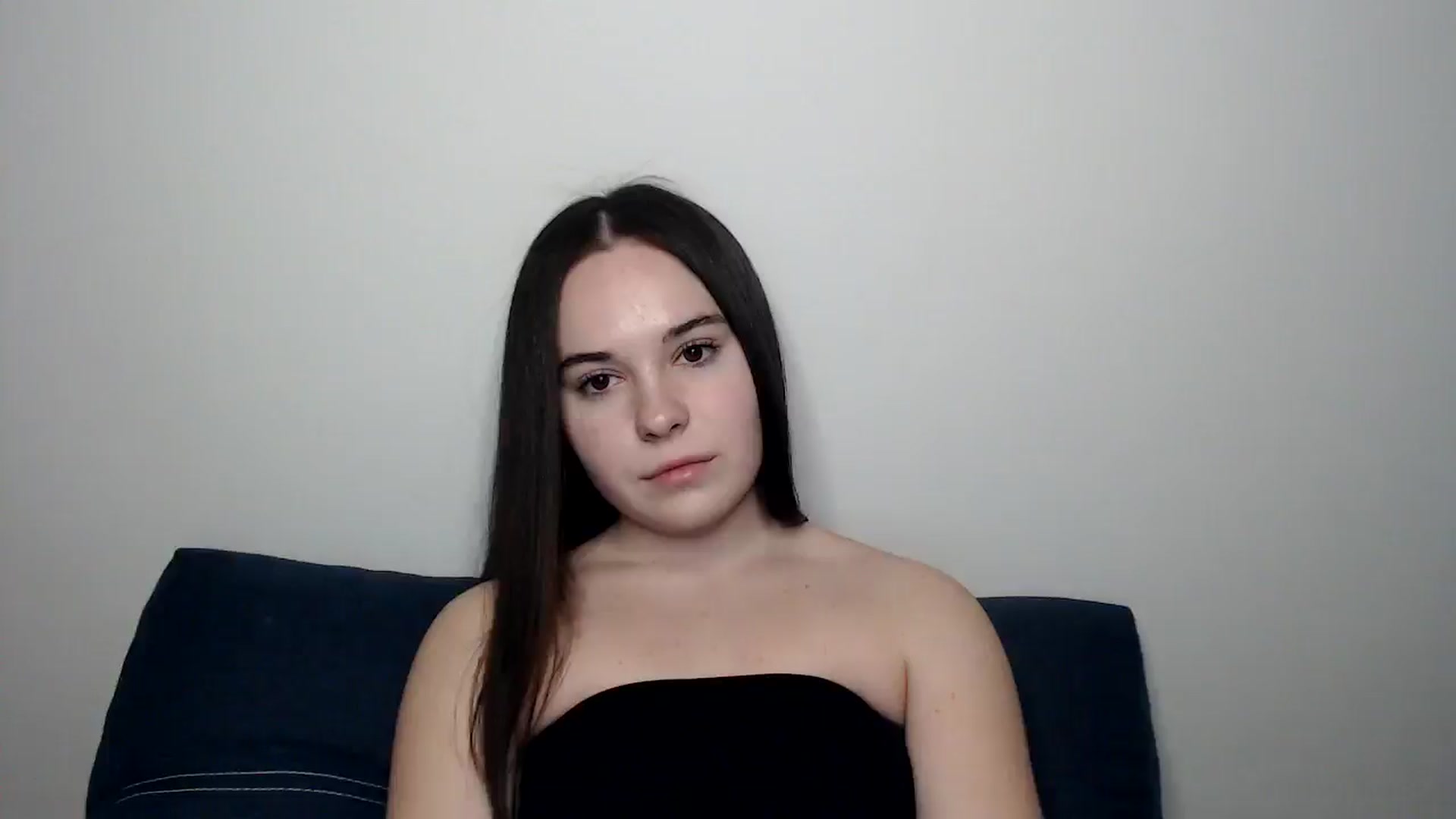 Gallery image thumbnail from Dreamies's myfreecams stream on, 03/11/2025, 16:52 image 16 of 20