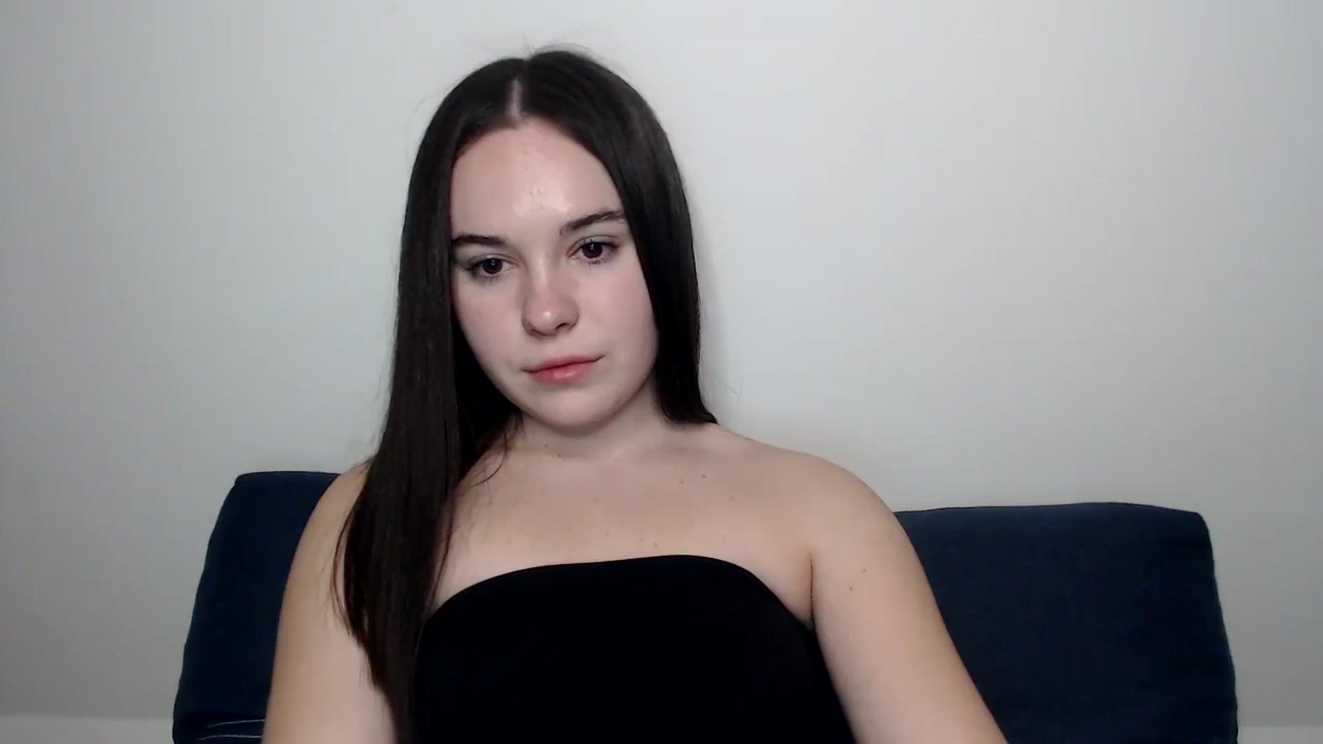 Gallery image thumbnail from Dreamies's myfreecams stream on, 03/11/2025, 18:36 image 6 of 20