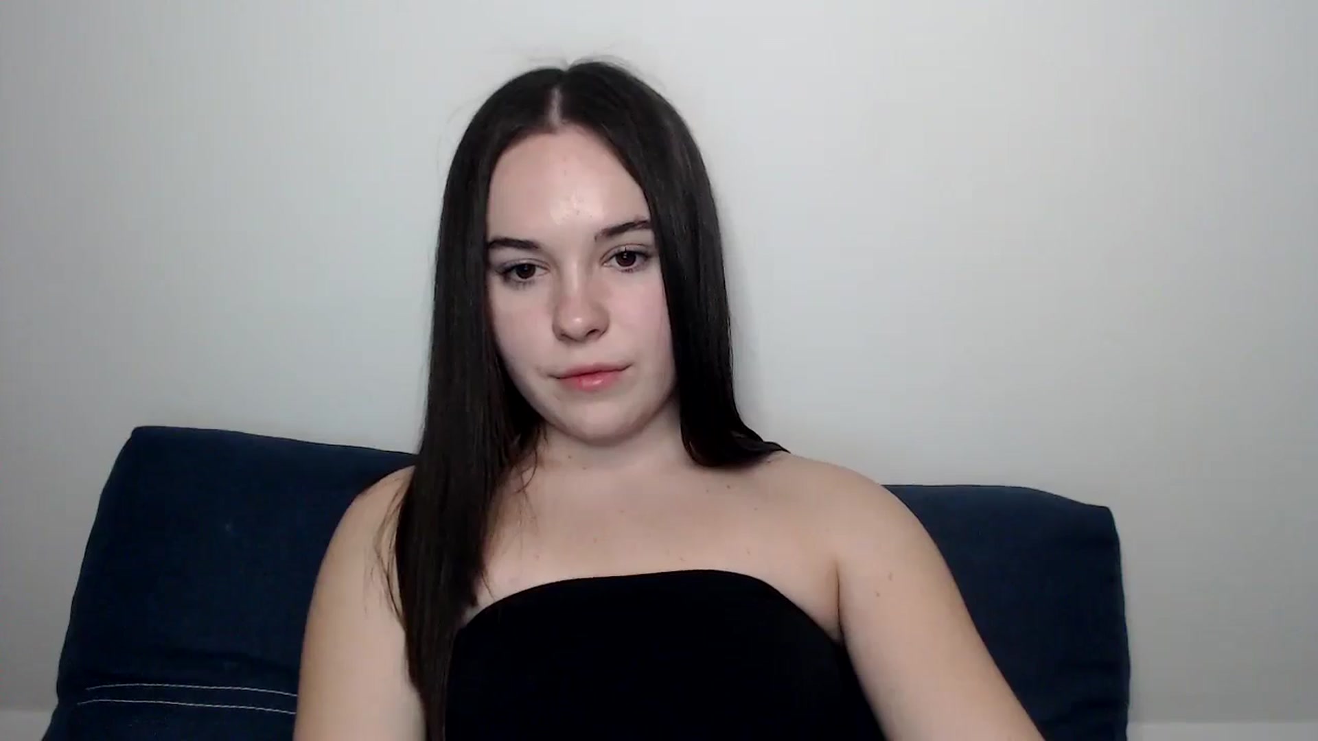 Gallery image thumbnail from Dreamies's myfreecams stream on, 03/11/2025, 18:36 image 14 of 20