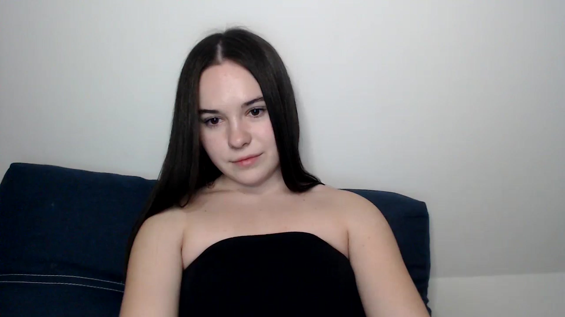 Gallery image thumbnail from Dreamies's myfreecams stream on, 03/11/2025, 20:00 image 8 of 20
