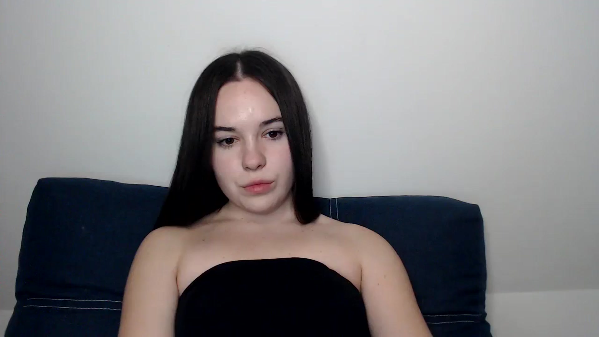 Gallery image thumbnail from Dreamies's myfreecams stream on, 03/11/2025, 20:00 image 5 of 20