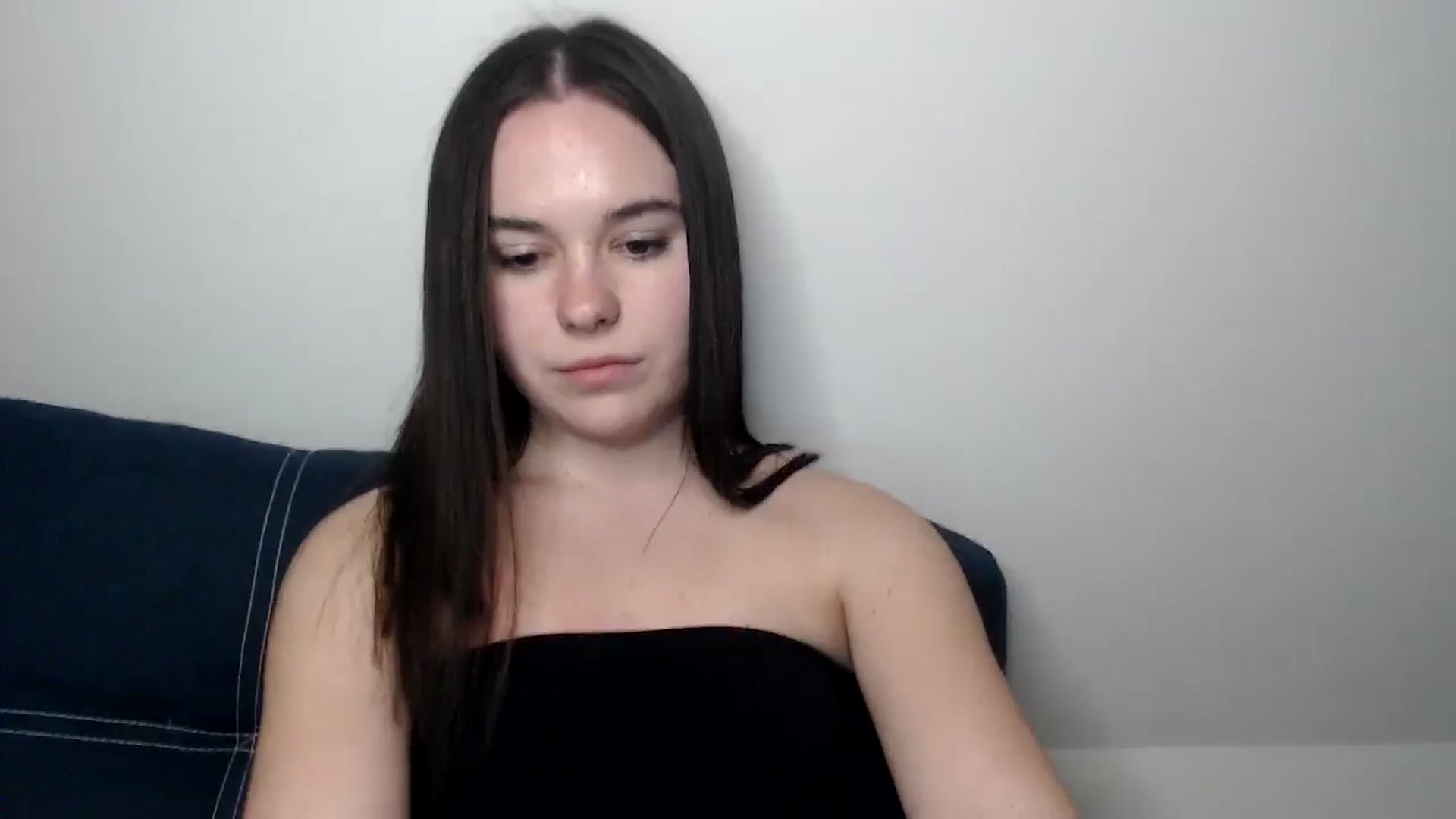 Gallery image thumbnail from Dreamies's myfreecams stream on, 03/12/2025, 20:57 image 17 of 20
