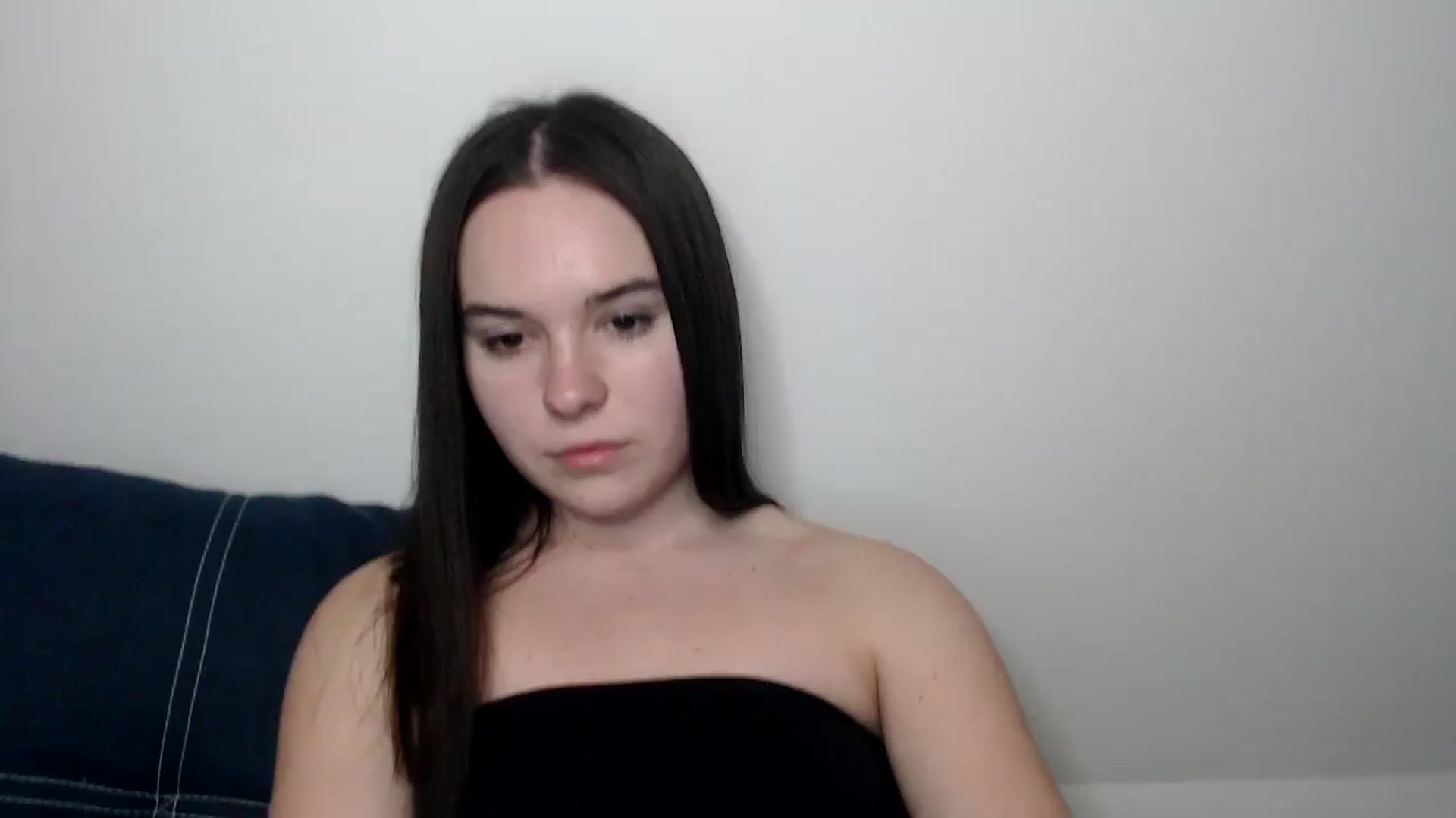 Gallery image thumbnail from Dreamies's myfreecams stream on, 03/13/2025, 20:47 image 11 of 20