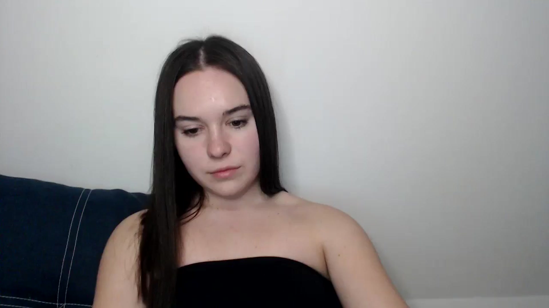Gallery image thumbnail from Dreamies's myfreecams stream on, 03/13/2025, 20:47 image 10 of 20