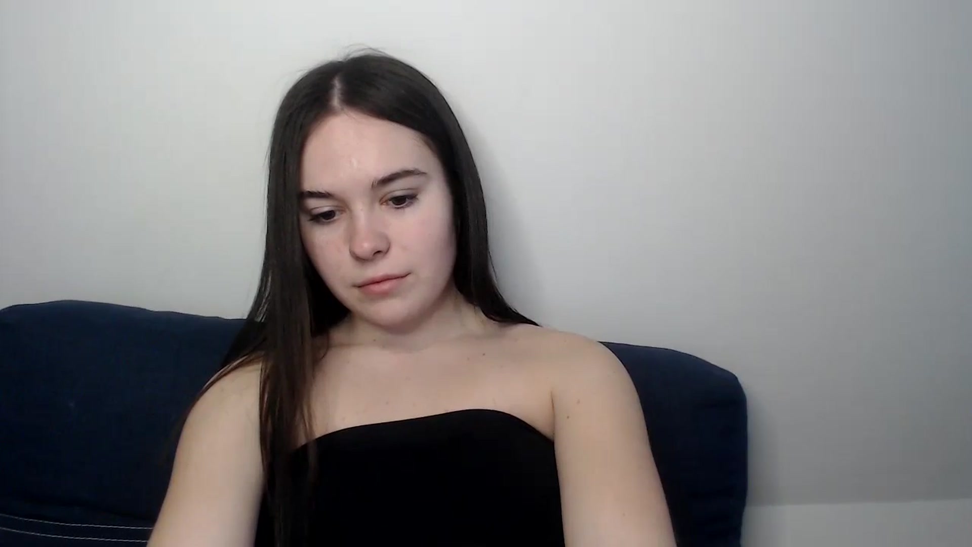 Gallery image thumbnail from Dreamies's myfreecams stream on, 03/14/2025, 14:37 image 15 of 20