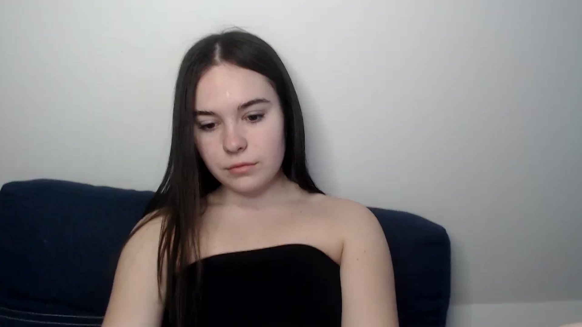 Gallery image thumbnail from Dreamies's myfreecams stream on, 03/14/2025, 14:37 image 11 of 20