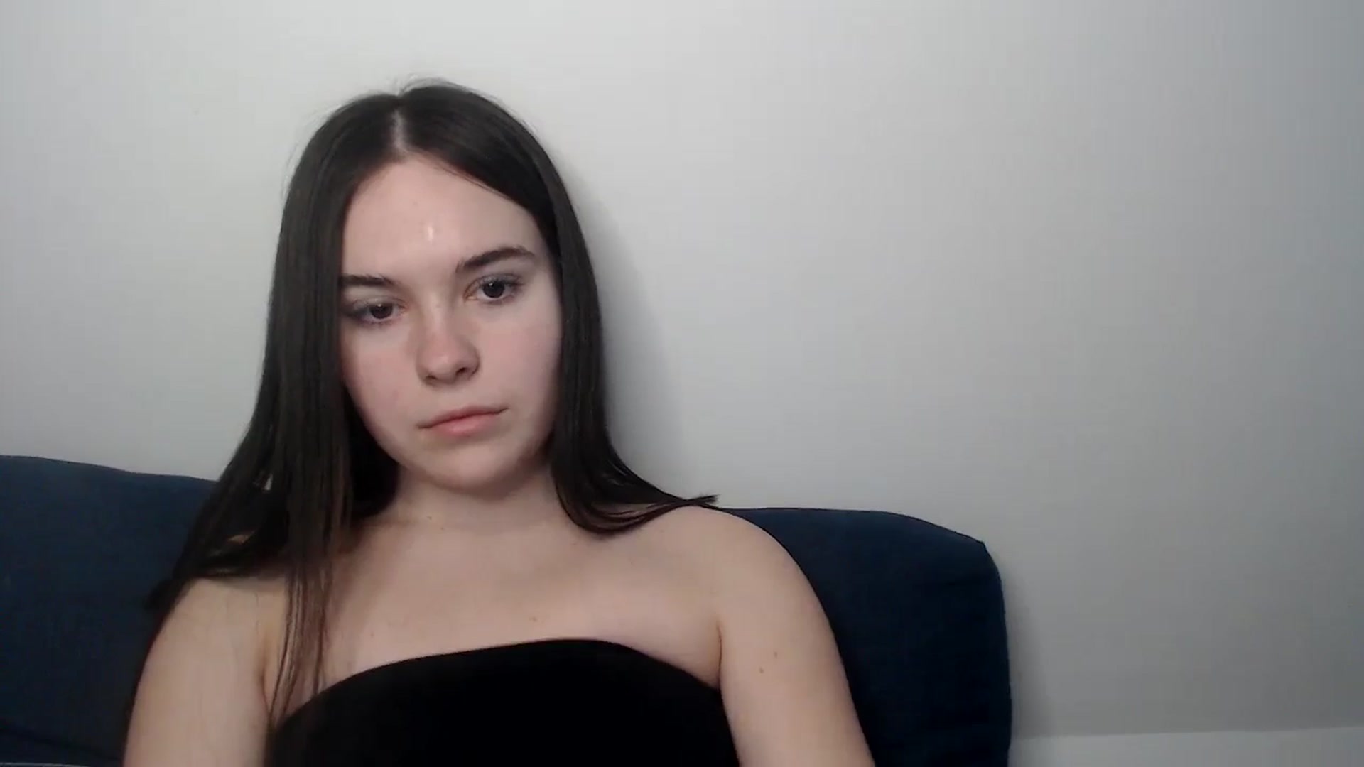 Gallery image thumbnail from Dreamies's myfreecams stream on, 03/14/2025, 15:35 image 12 of 20
