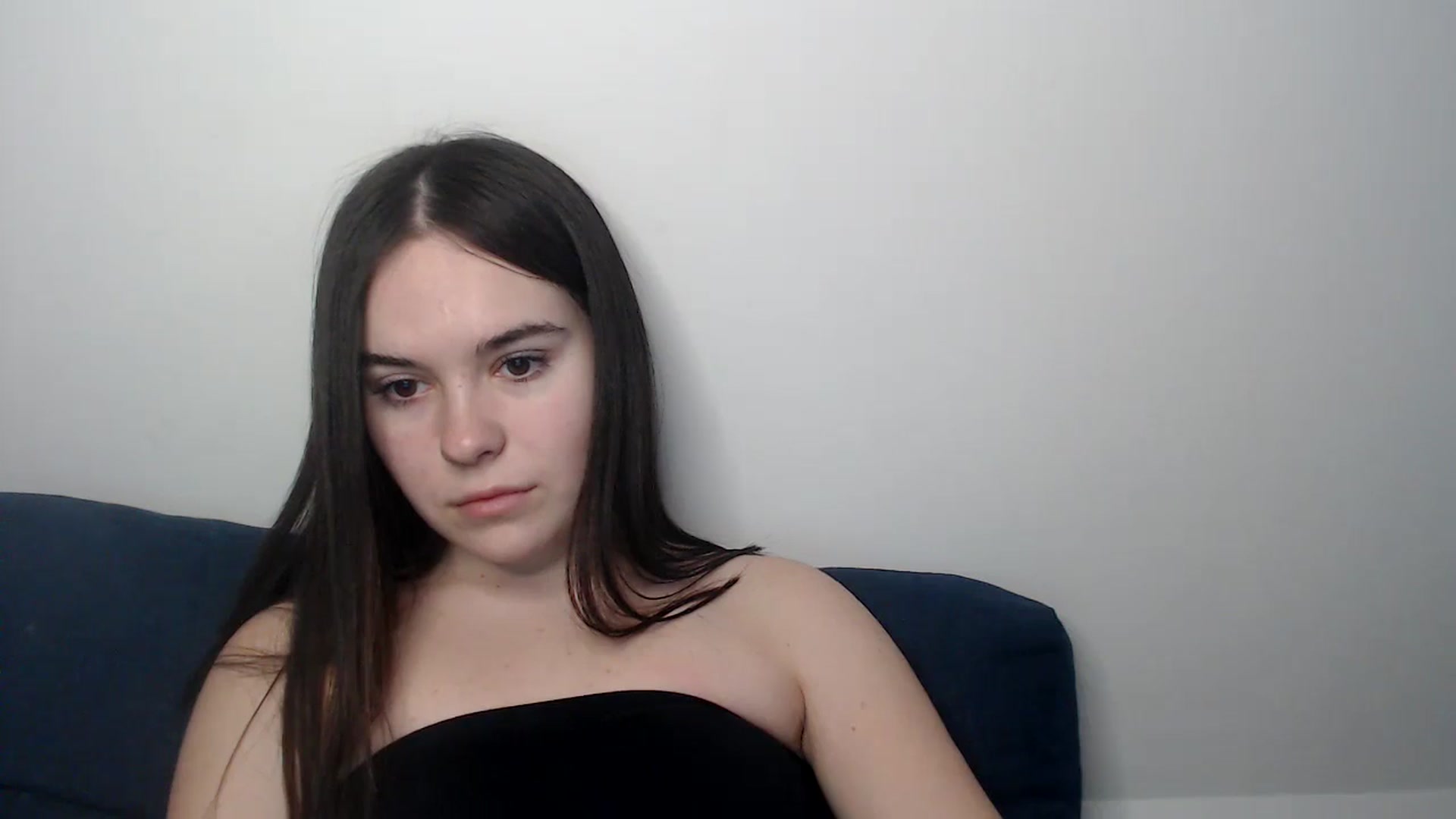 Gallery image thumbnail from Dreamies's myfreecams stream on, 03/14/2025, 15:35 image 14 of 20
