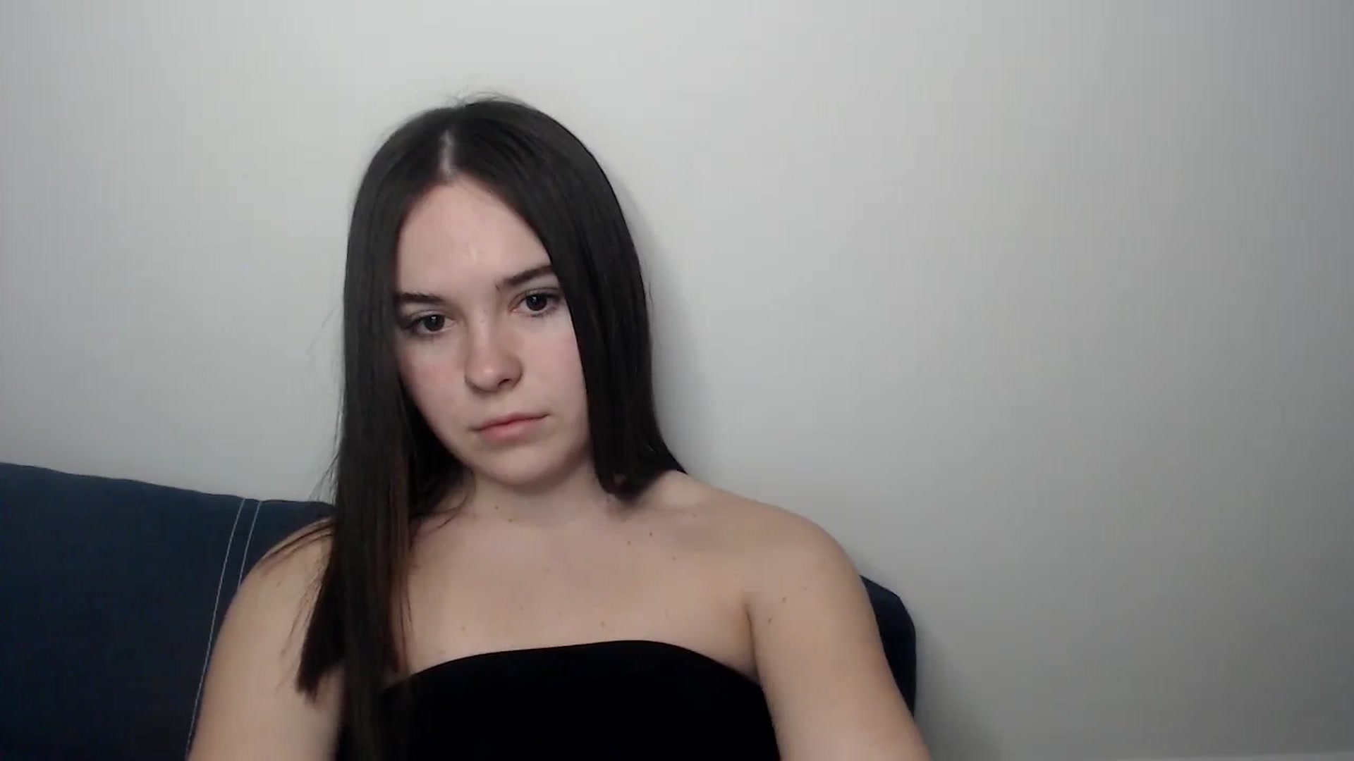 Gallery image thumbnail from Dreamies's myfreecams stream on, 03/14/2025, 16:27 image 13 of 20