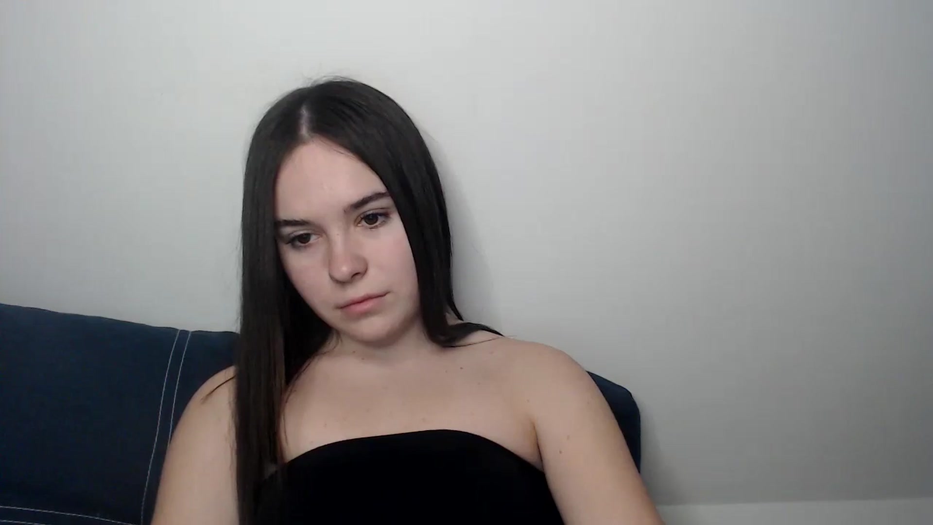 Gallery image thumbnail from Dreamies's myfreecams stream on, 03/14/2025, 16:27 image 6 of 20