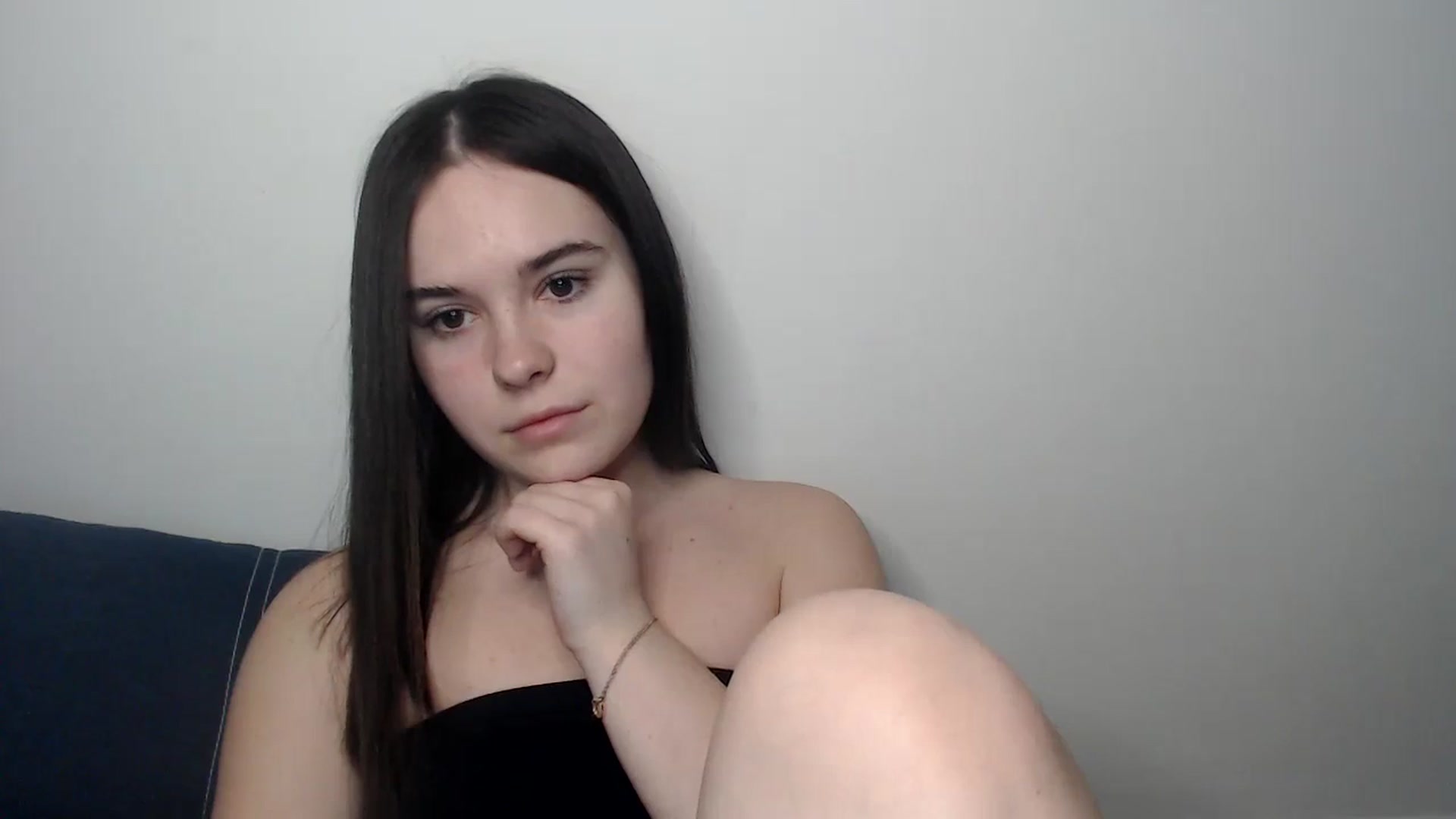 Gallery image thumbnail from Dreamies's myfreecams stream on, 03/14/2025, 16:27 image 17 of 20