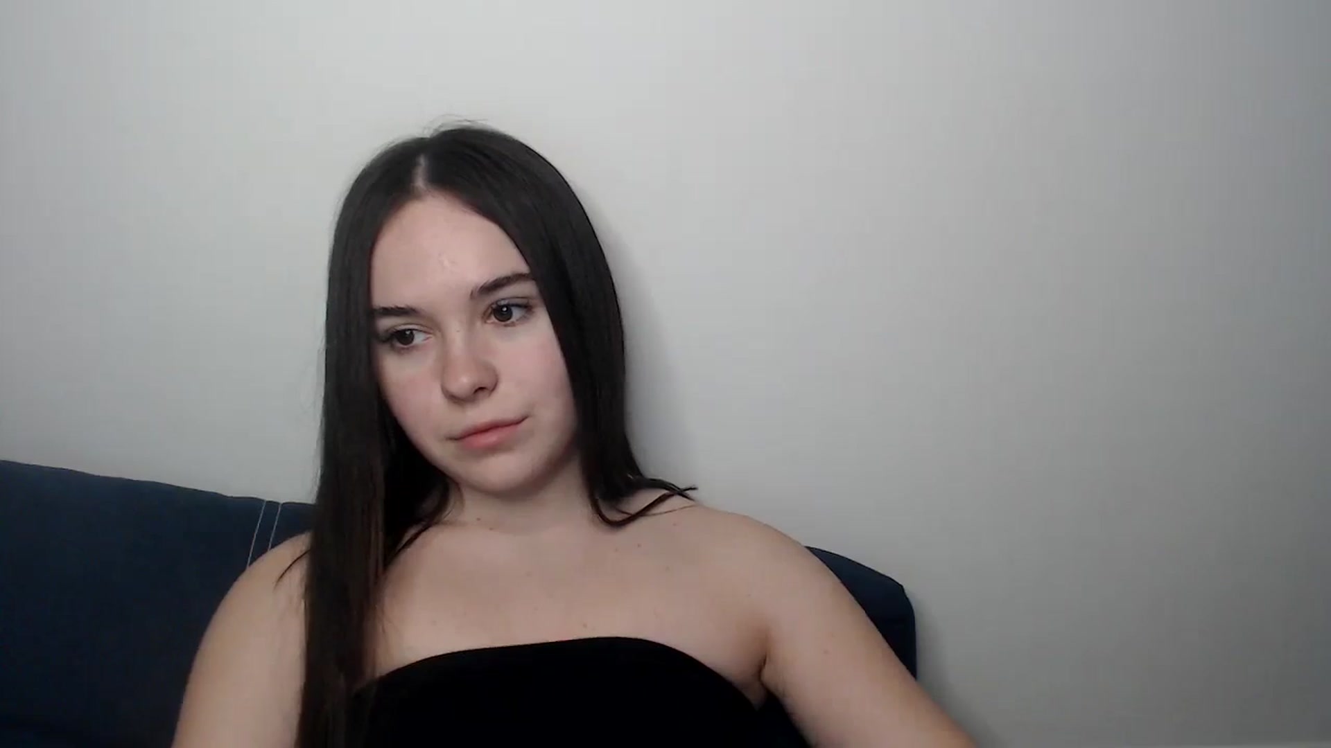 Gallery image thumbnail from Dreamies's myfreecams stream on, 03/14/2025, 16:27 image 2 of 20