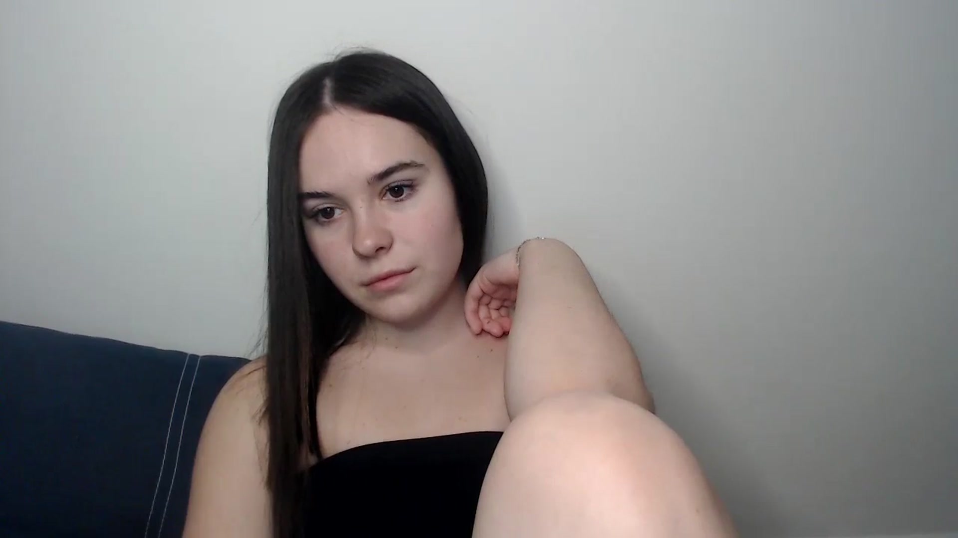 Gallery image thumbnail from Dreamies's myfreecams stream on, 03/14/2025, 16:27 image 16 of 20