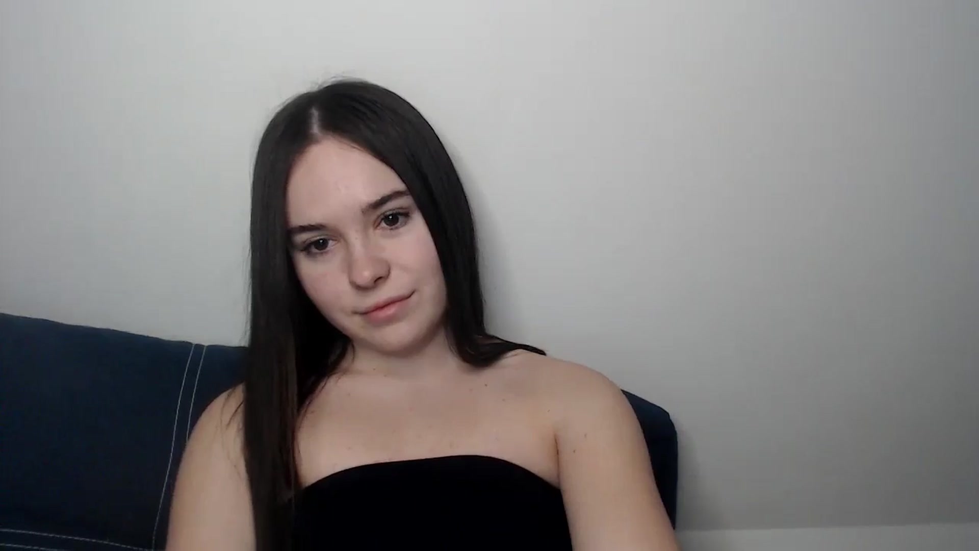 Gallery image thumbnail from Dreamies's myfreecams stream on, 03/14/2025, 16:27 image 4 of 20
