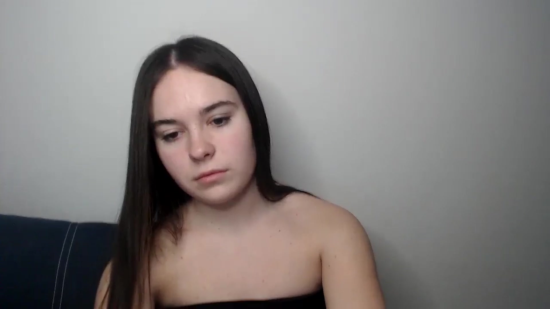 Gallery image thumbnail from Dreamies's myfreecams stream on, 03/14/2025, 17:29 image 15 of 20