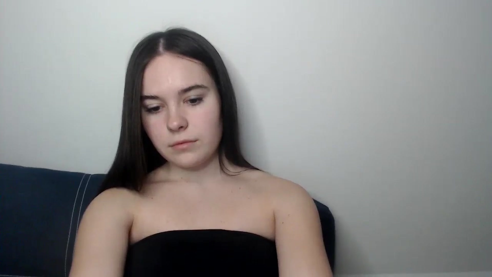 Gallery image thumbnail from Dreamies's myfreecams stream on, 03/14/2025, 17:29 image 2 of 20
