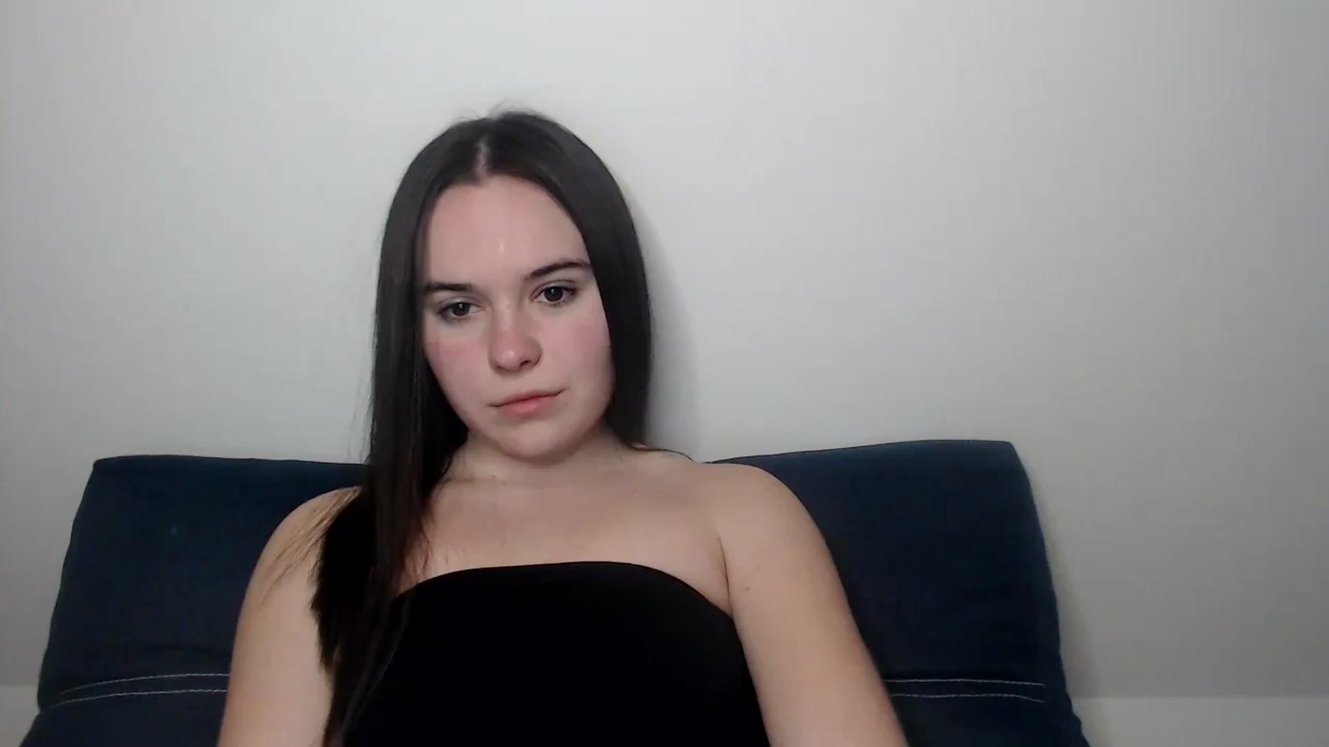 Gallery image thumbnail from Dreamies's myfreecams stream on, 03/17/2025, 20:44 image 18 of 20
