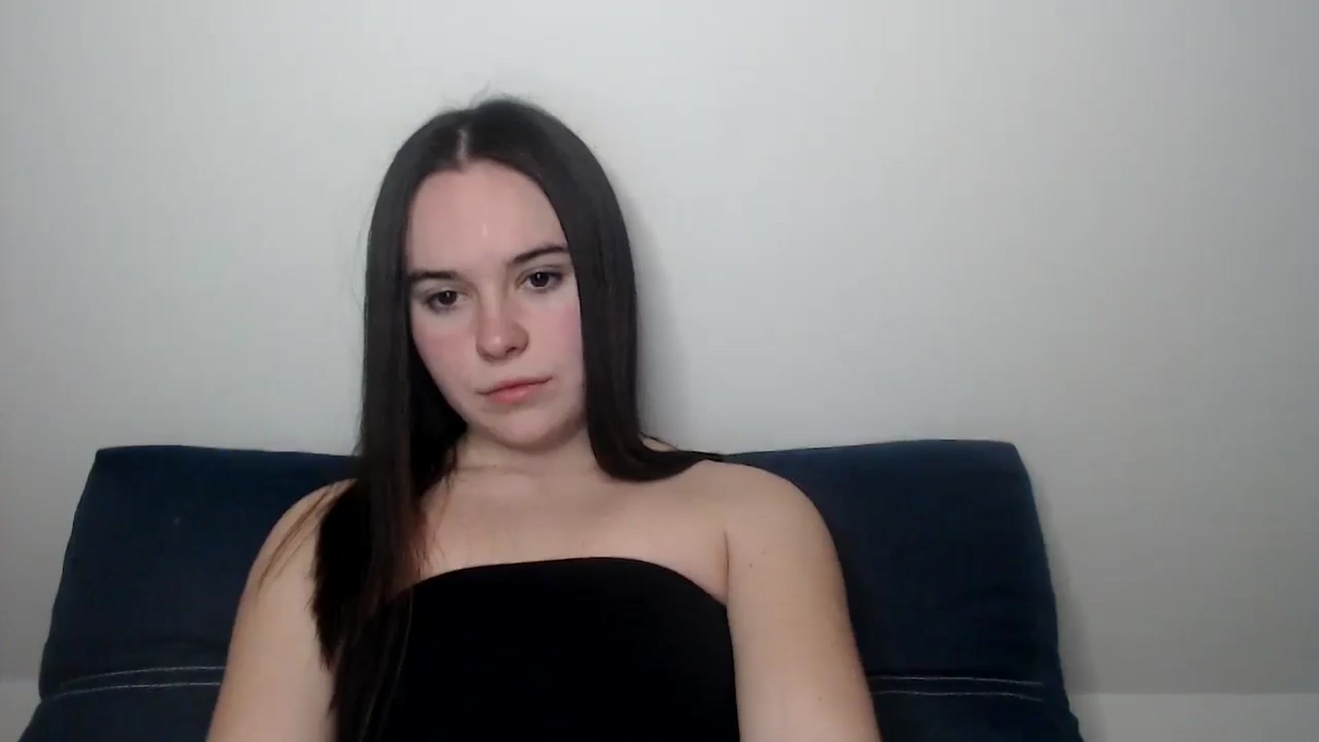 Gallery image thumbnail from Dreamies's myfreecams stream on, 03/17/2025, 20:44 image 12 of 20