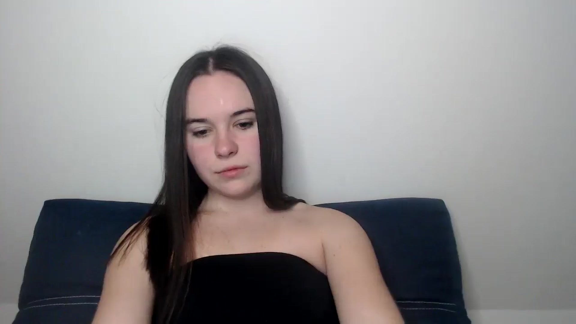 Gallery image thumbnail from Dreamies's myfreecams stream on, 03/17/2025, 20:44 image 9 of 20