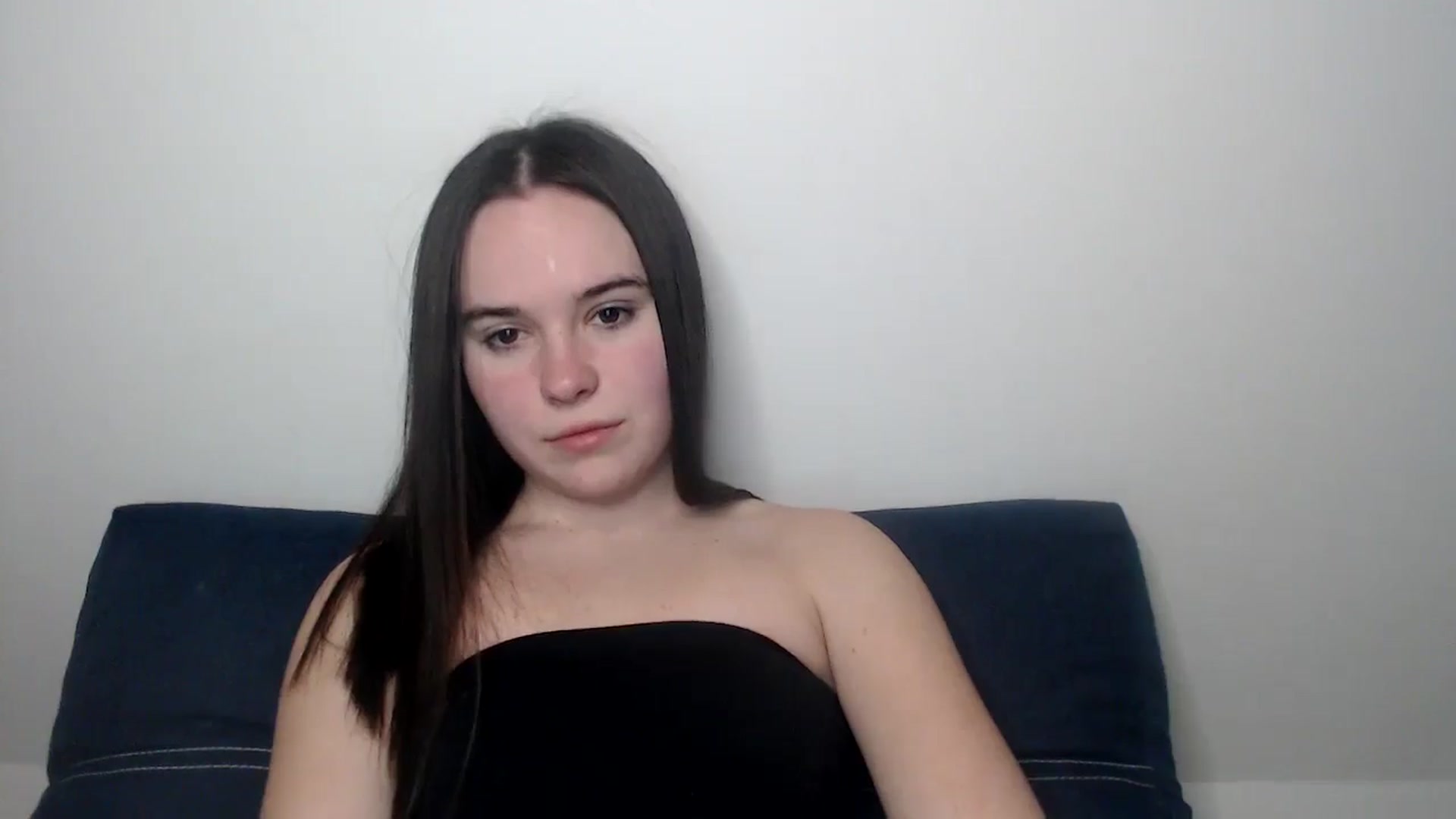 Gallery image thumbnail from Dreamies's myfreecams stream on, 03/17/2025, 20:44 image 8 of 20