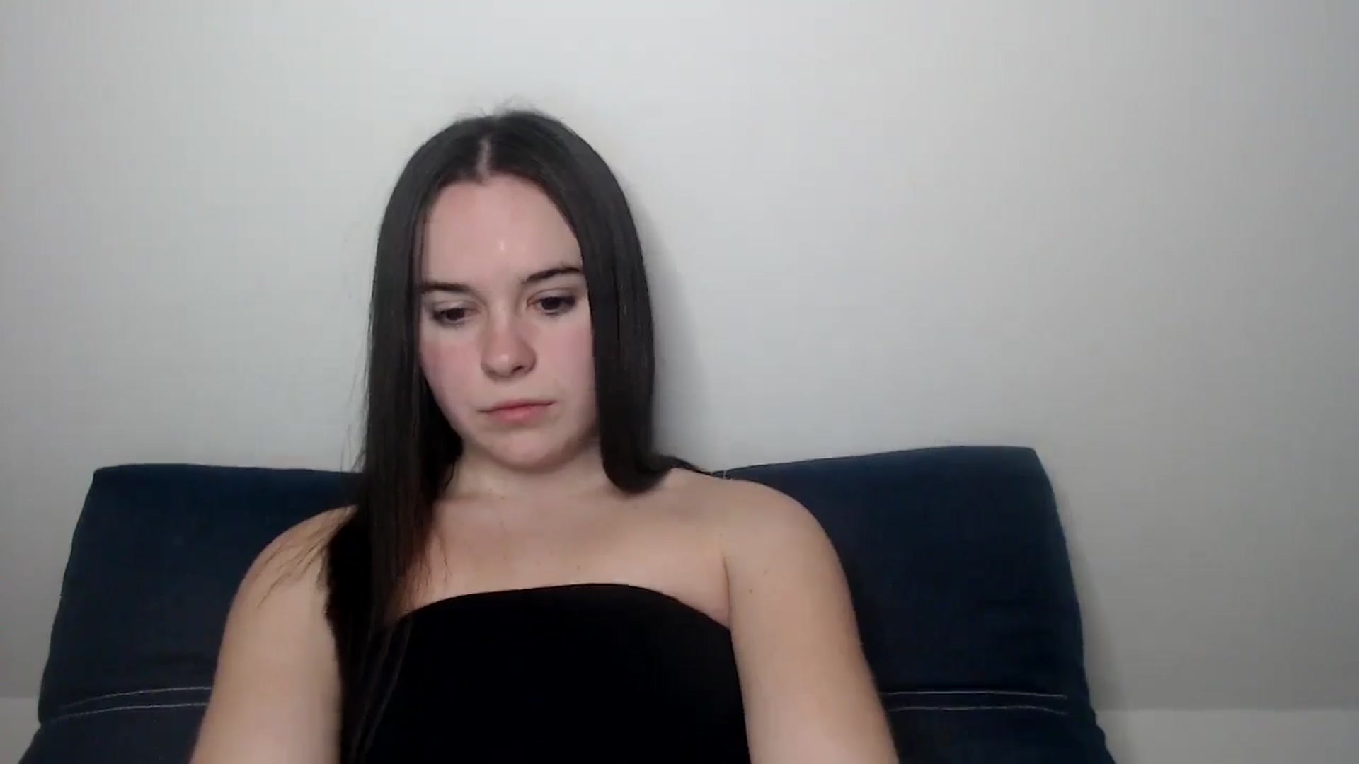 Gallery image thumbnail from Dreamies's myfreecams stream on, 03/17/2025, 20:44 image 20 of 20