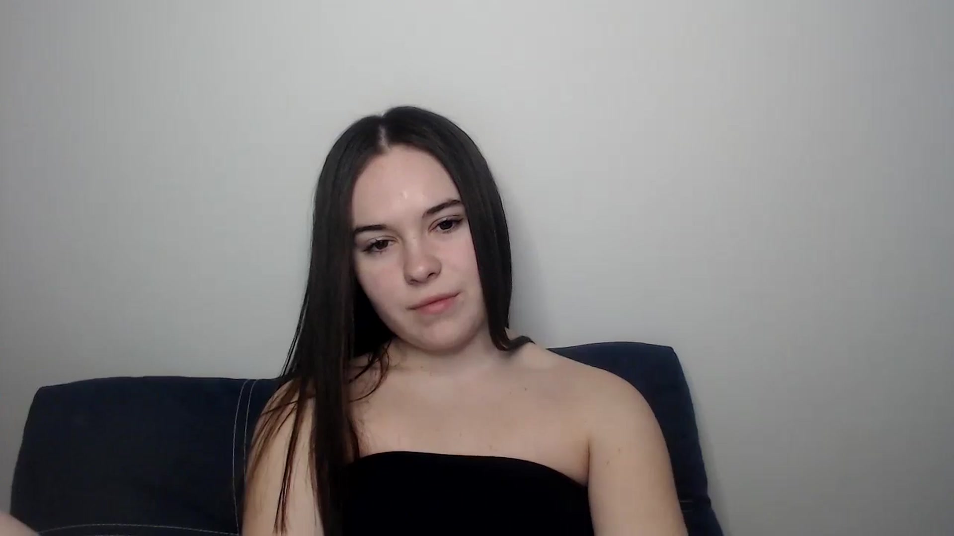 Gallery image thumbnail from Dreamies's myfreecams stream on, 03/18/2025, 15:58 image 17 of 20