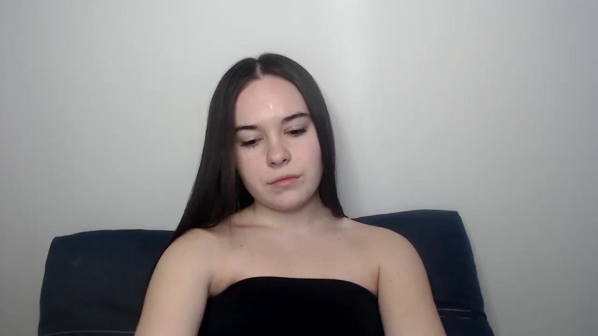 Gallery image thumbnail from Dreamies's myfreecams stream on, 03/18/2025, 15:58 image 3 of 20
