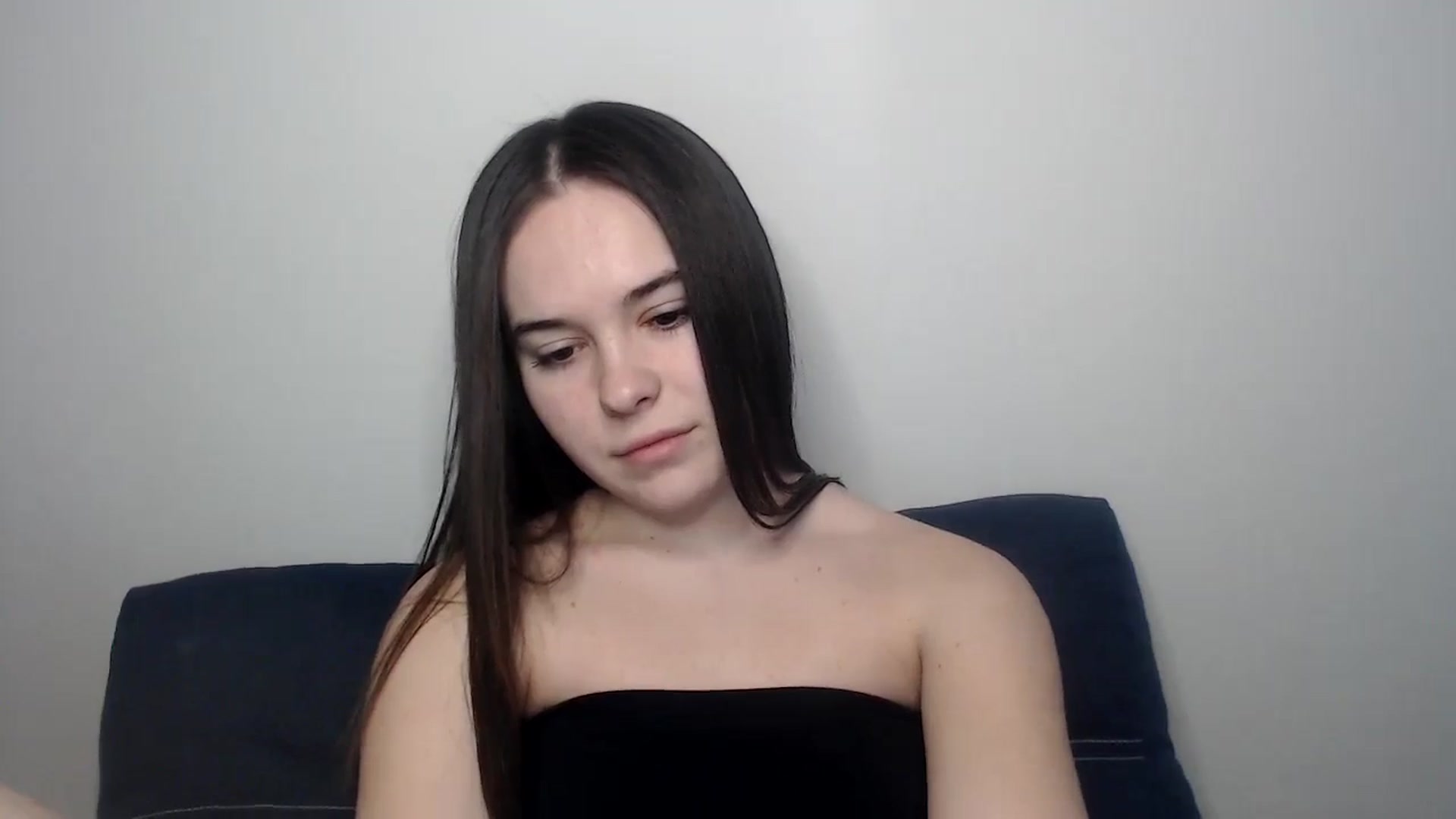Gallery image thumbnail from Dreamies's myfreecams stream on, 03/18/2025, 15:58 image 6 of 20