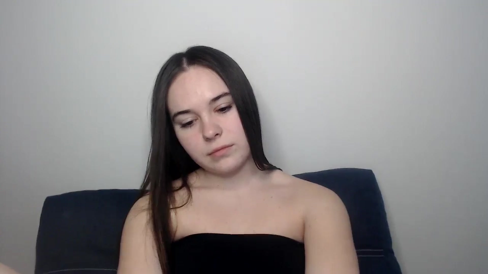 Gallery image thumbnail from Dreamies's myfreecams stream on, 03/18/2025, 15:58 image 8 of 20