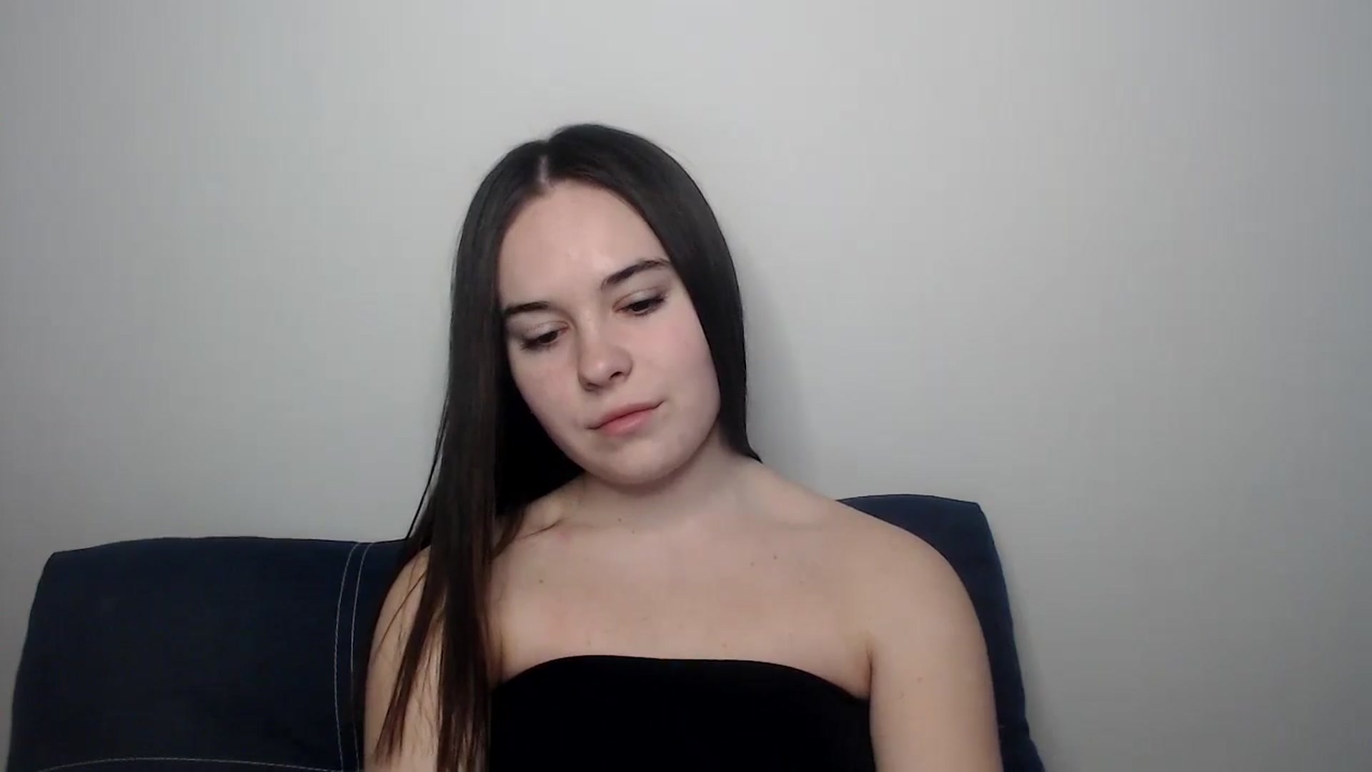 Gallery image thumbnail from Dreamies's myfreecams stream on, 03/18/2025, 15:58 image 11 of 20