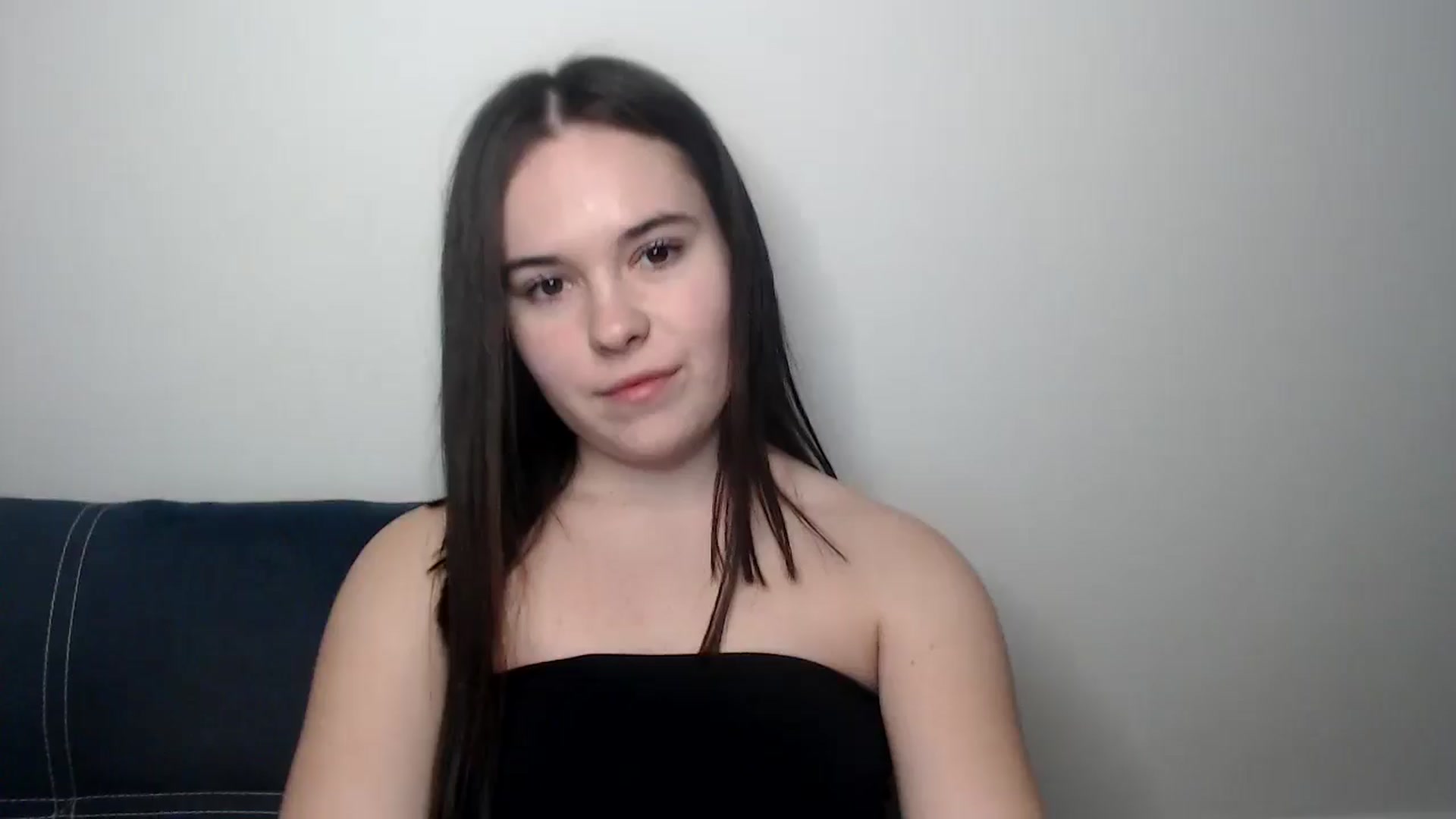 Gallery image thumbnail from Dreamies's myfreecams stream on, 03/18/2025, 17:30 image 13 of 20