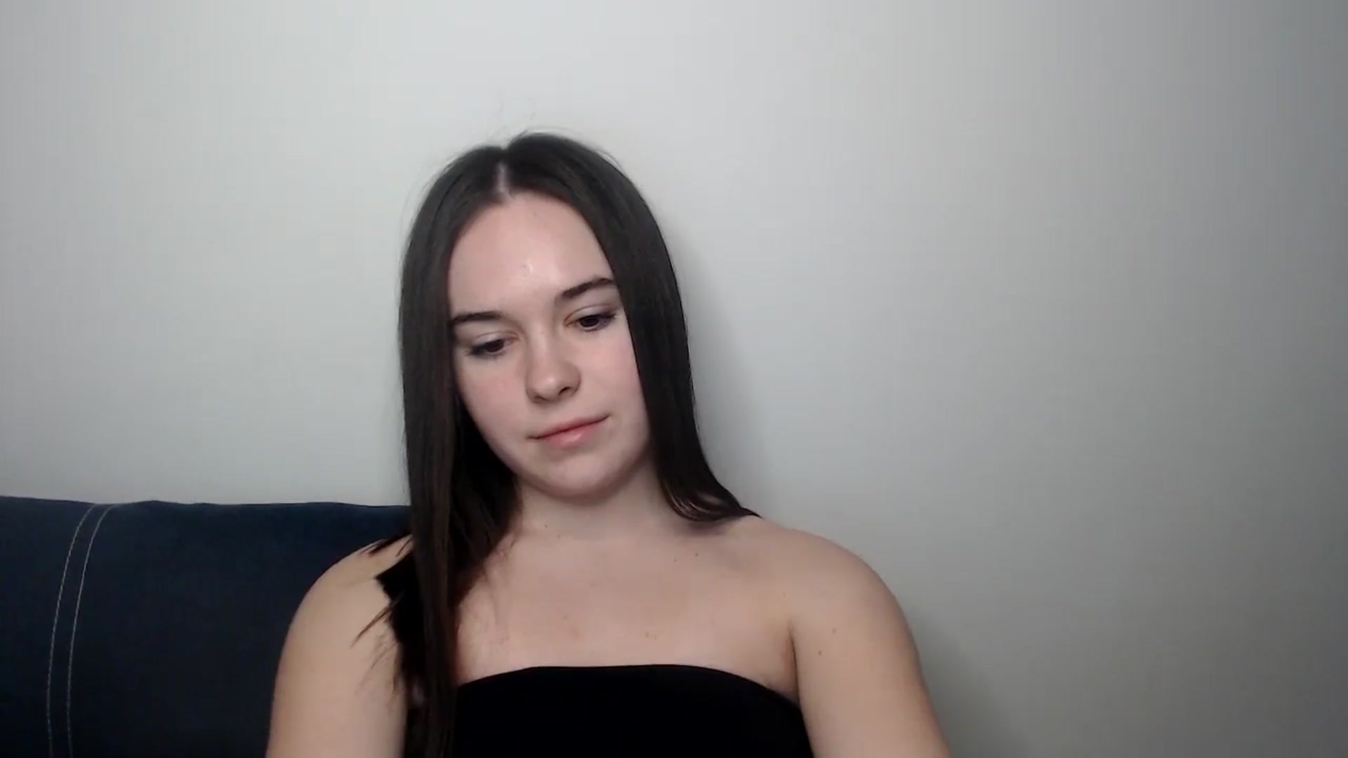 Gallery image thumbnail from Dreamies's myfreecams stream on, 03/18/2025, 17:30 image 2 of 20