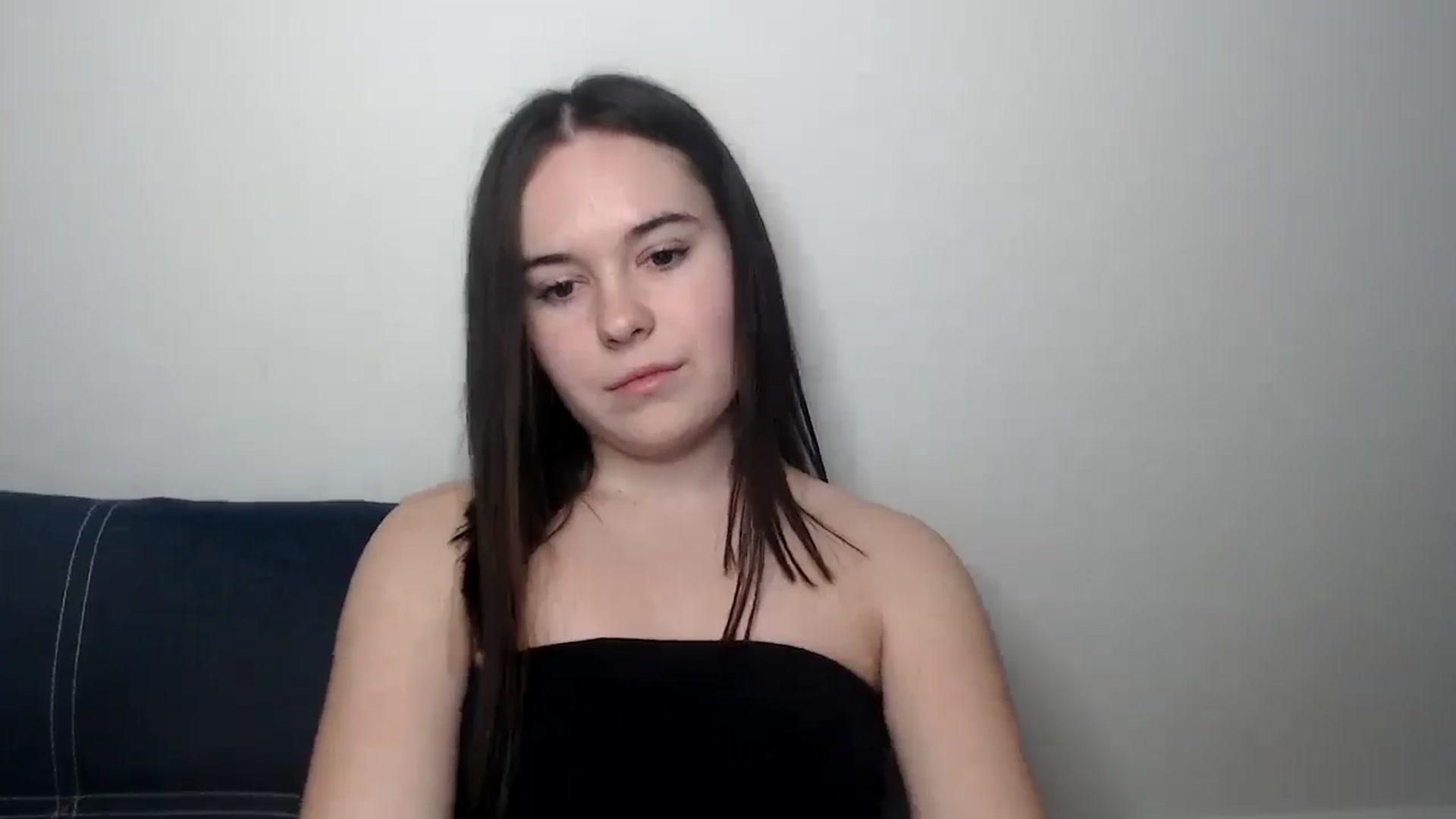 Gallery image thumbnail from Dreamies's myfreecams stream on, 03/18/2025, 17:30 image 18 of 20