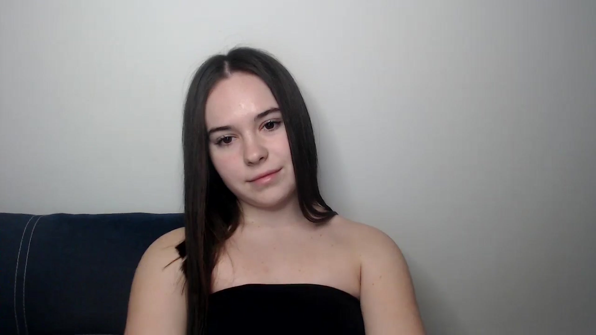 Gallery image thumbnail from Dreamies's myfreecams stream on, 03/18/2025, 17:30 image 3 of 20