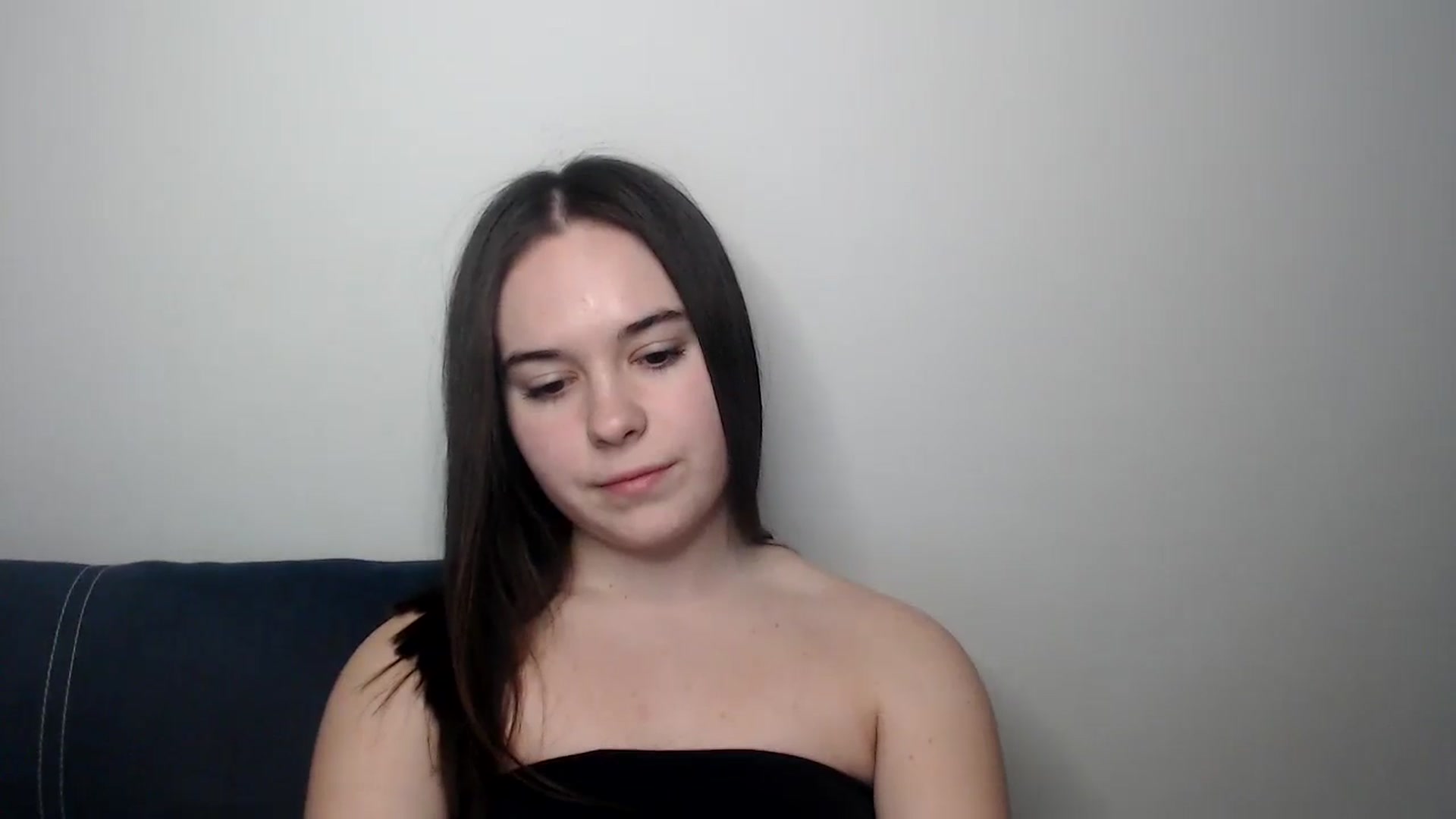 Gallery image thumbnail from Dreamies's myfreecams stream on, 03/18/2025, 17:30 image 4 of 20