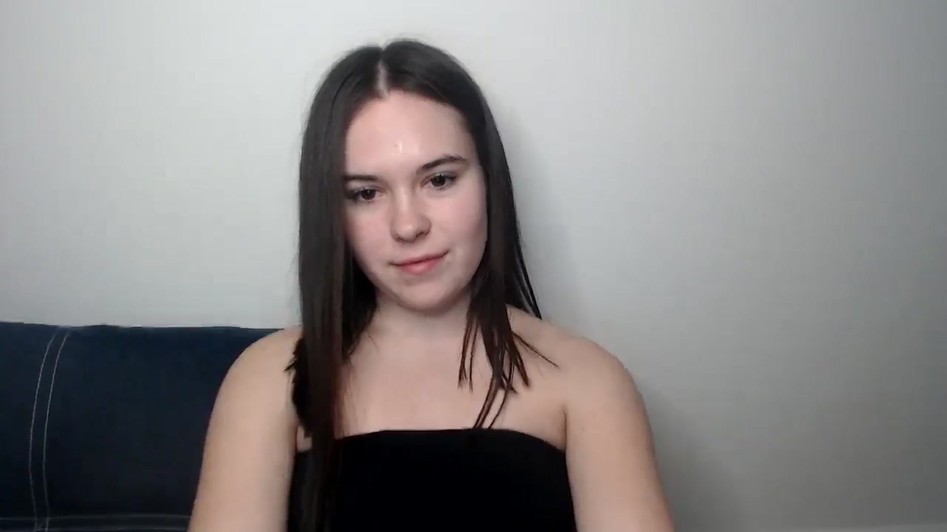 Gallery image thumbnail from Dreamies's myfreecams stream on, 03/18/2025, 17:30 image 16 of 20