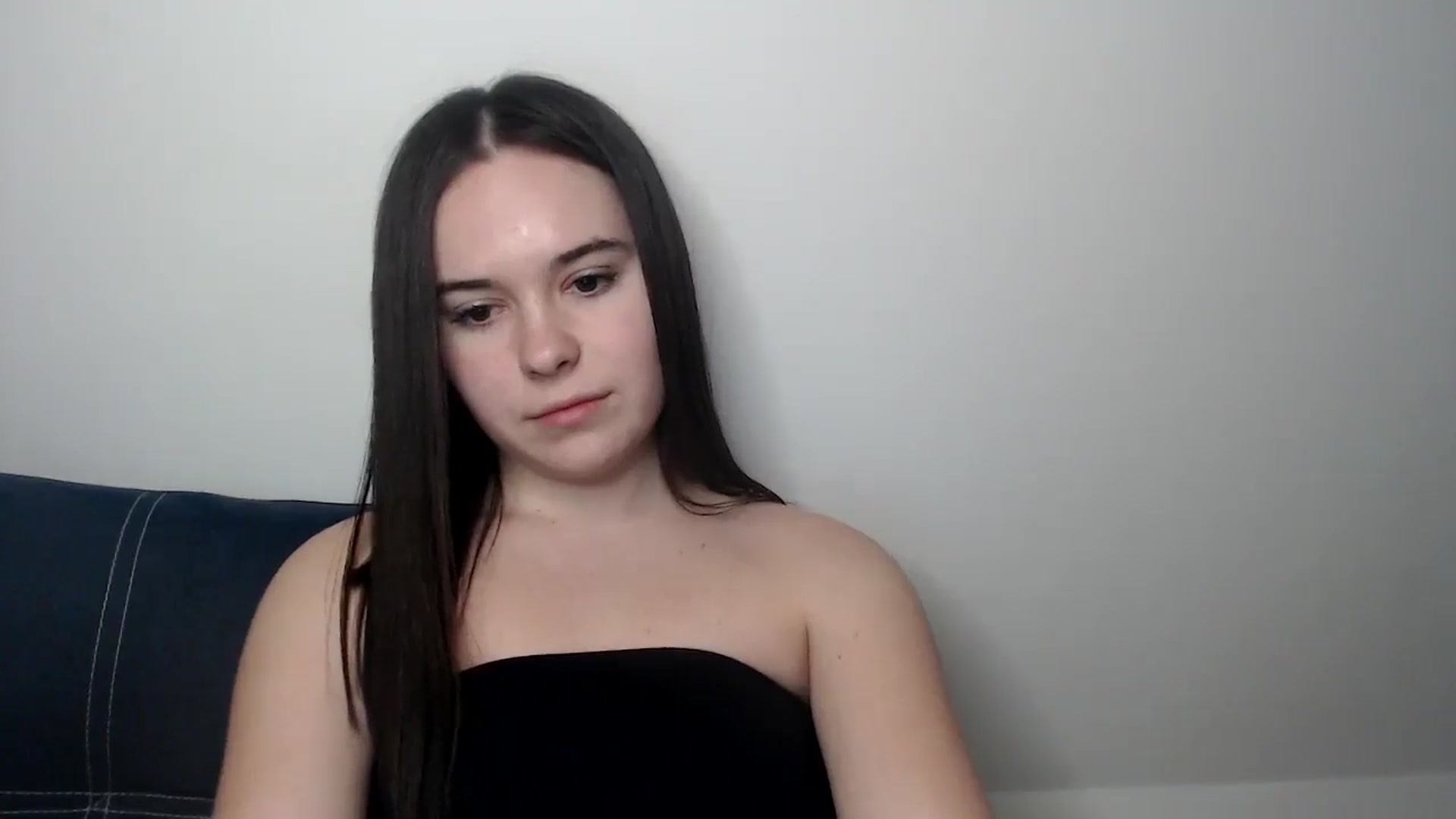 Gallery image thumbnail from Dreamies's myfreecams stream on, 03/18/2025, 18:08 image 14 of 20