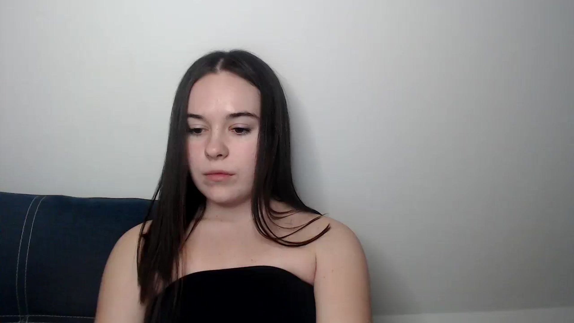 Gallery image thumbnail from Dreamies's myfreecams stream on, 03/18/2025, 18:08 image 1 of 20