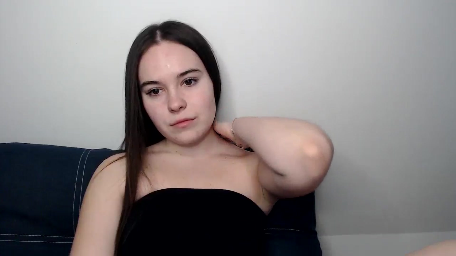 Gallery image thumbnail from Dreamies's myfreecams stream on, 03/19/2025, 15:30 image 12 of 20
