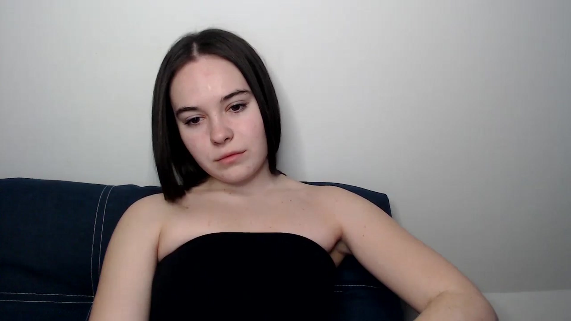 Gallery image thumbnail from Dreamies's myfreecams stream on, 03/19/2025, 15:30 image 17 of 20