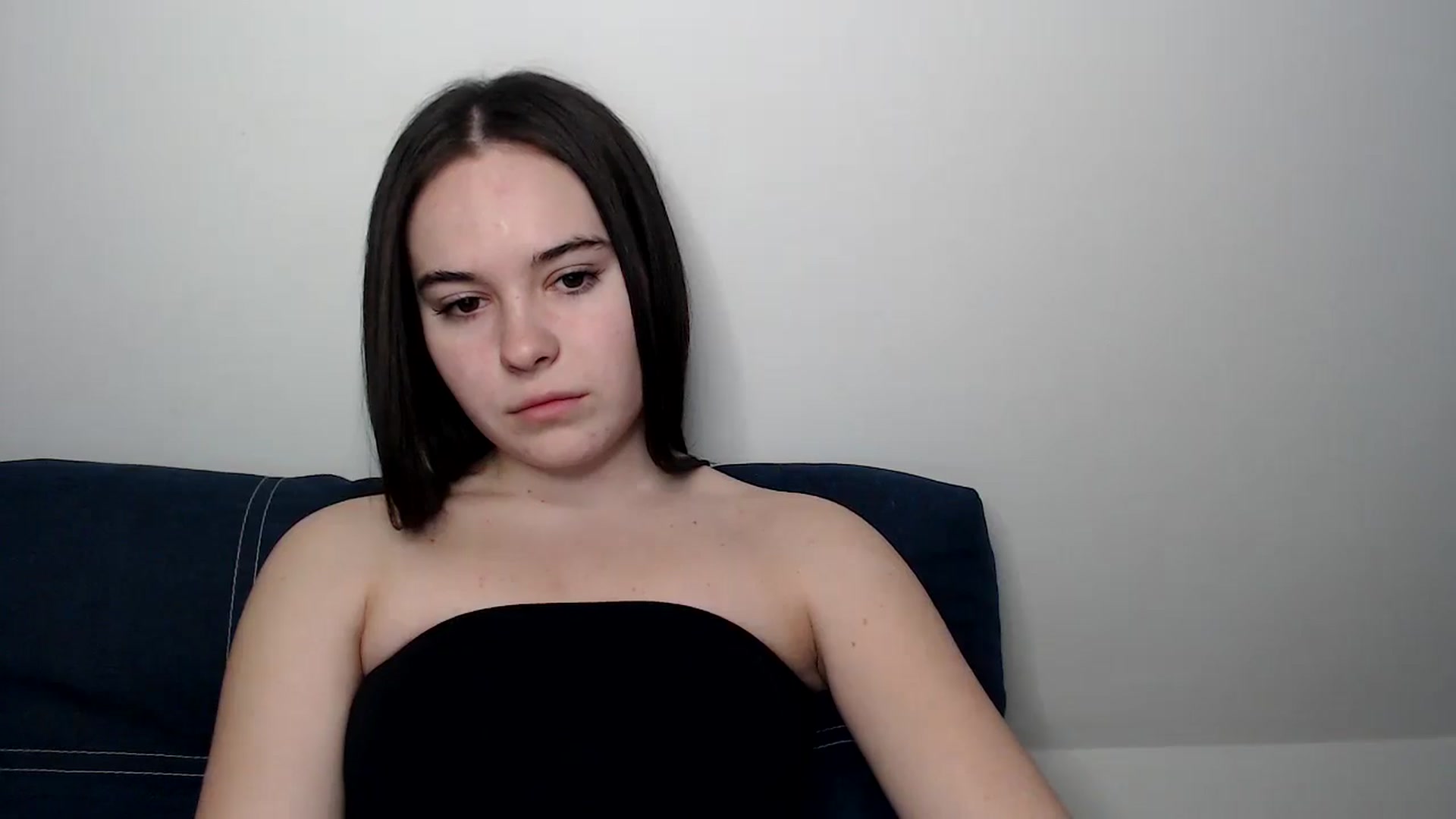 Gallery image thumbnail from Dreamies's myfreecams stream on, 03/19/2025, 15:30 image 19 of 20