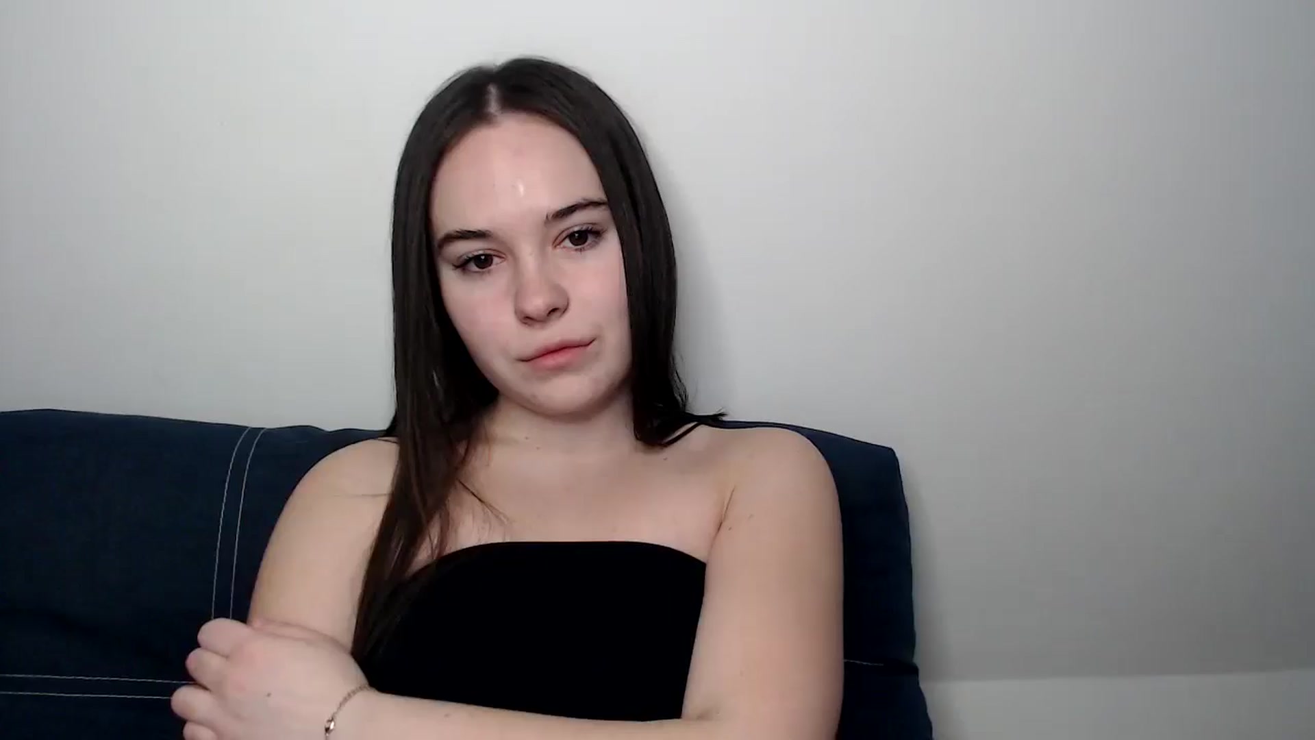 Gallery image thumbnail from Dreamies's myfreecams stream on, 03/19/2025, 15:30 image 14 of 20
