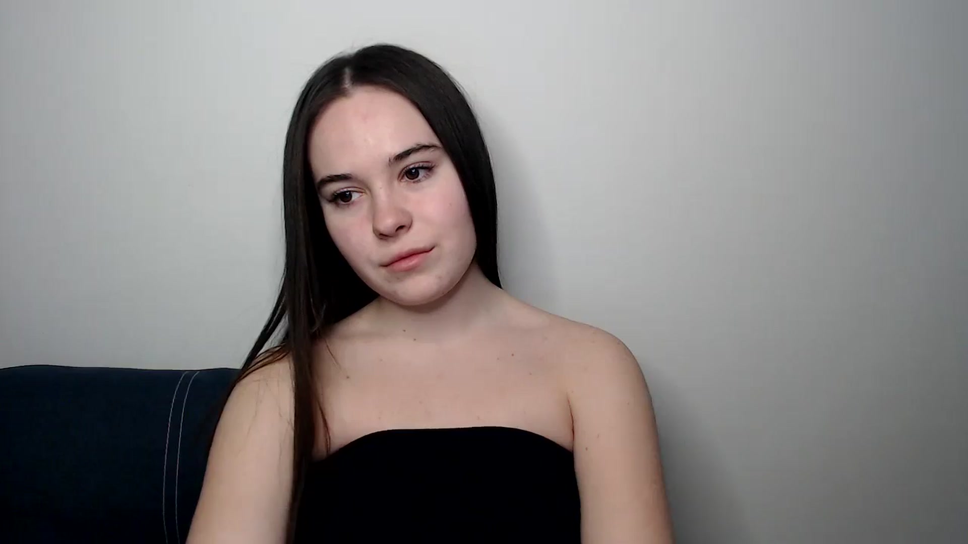 Gallery image thumbnail from Dreamies's myfreecams stream on, 03/19/2025, 16:06 image 4 of 20