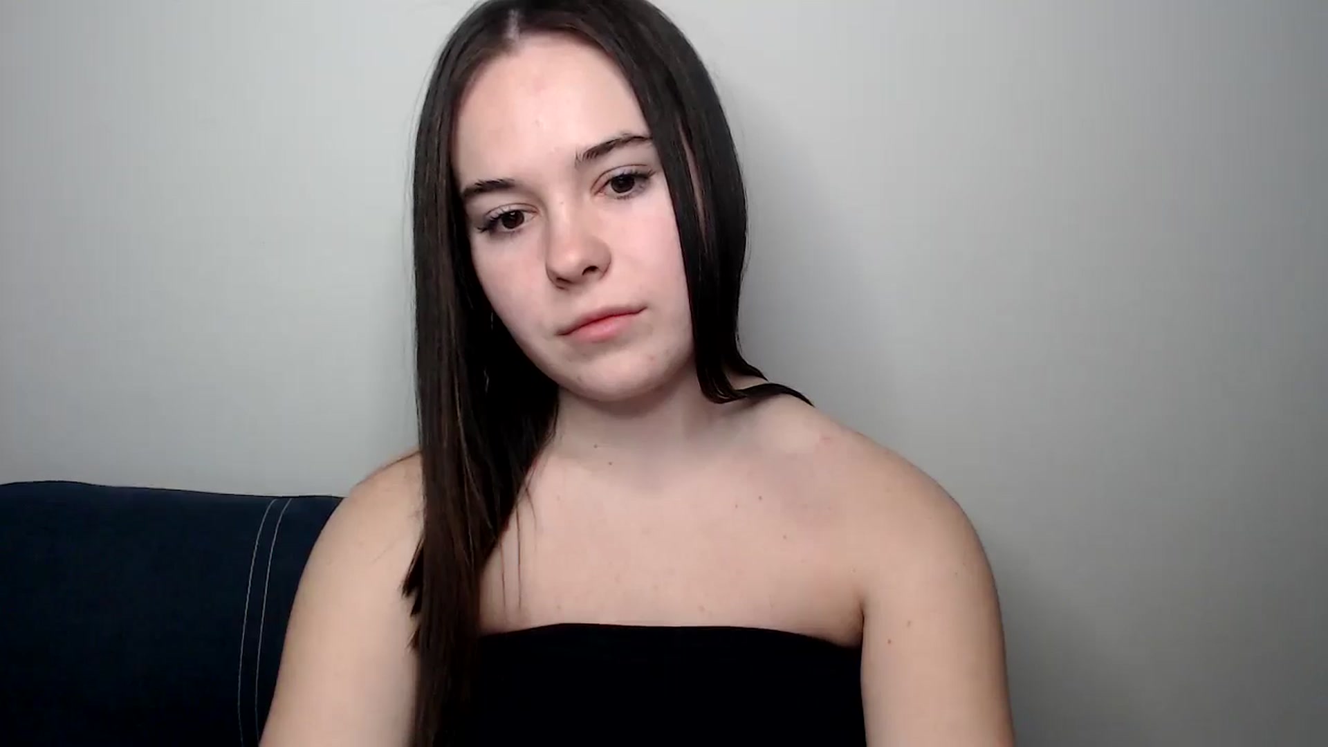 Gallery image thumbnail from Dreamies's myfreecams stream on, 03/19/2025, 16:34 image 13 of 20