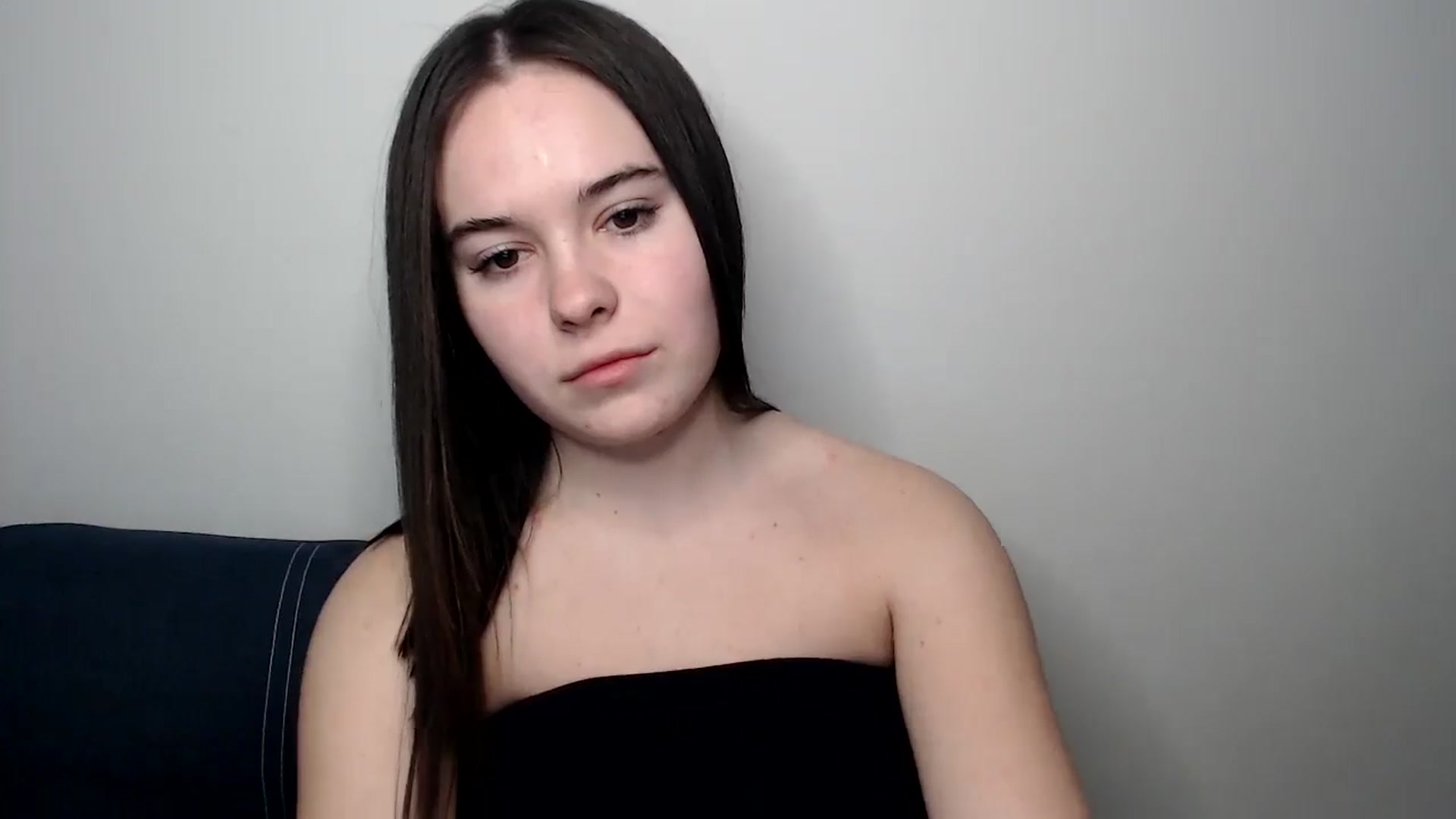 Gallery image thumbnail from Dreamies's myfreecams stream on, 03/19/2025, 16:34 image 16 of 20